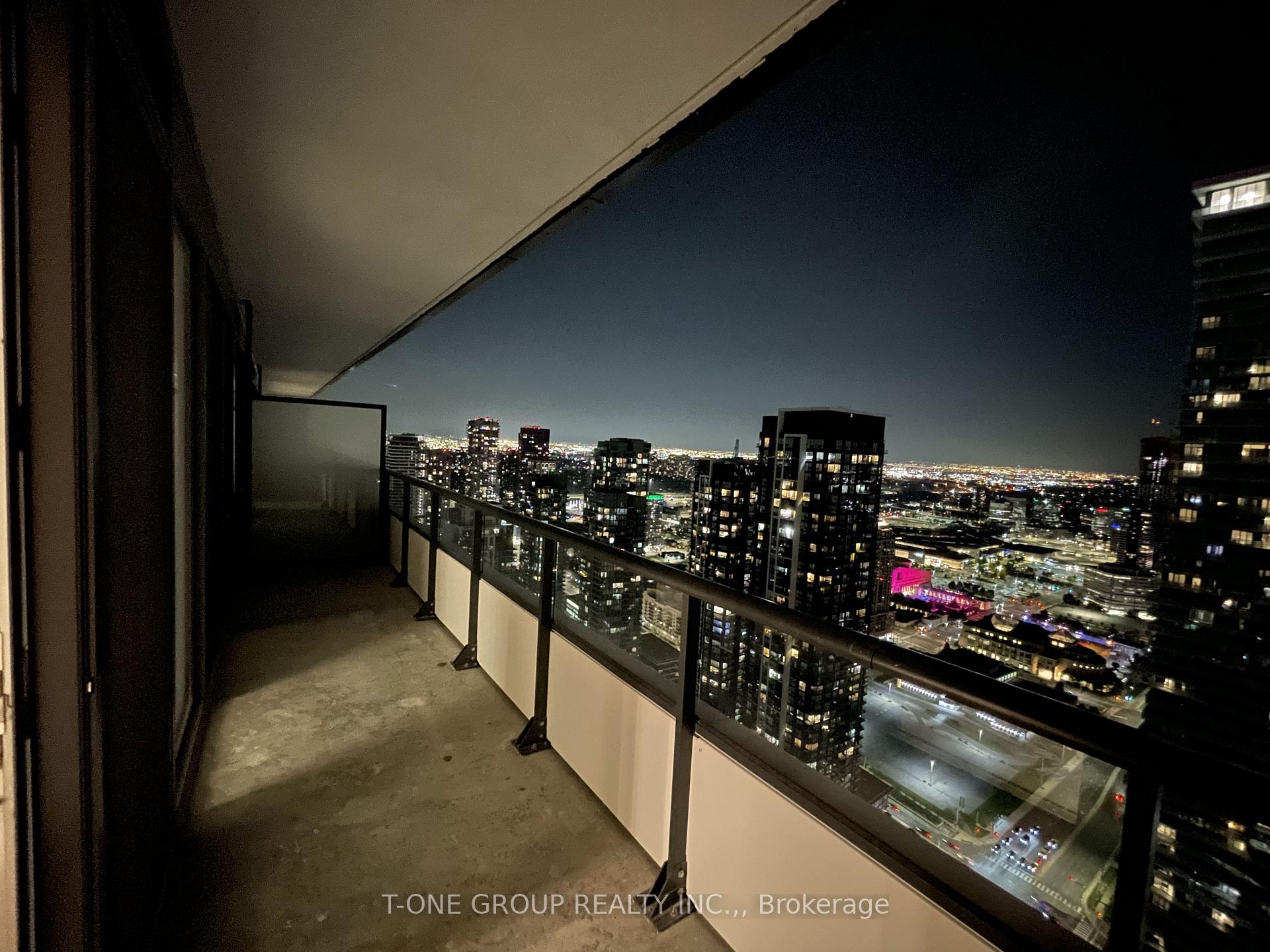 Photo 9 of Unit 4707, 448 Burnhamthorphe Road W, Mississauga, City Centre — HOMEH