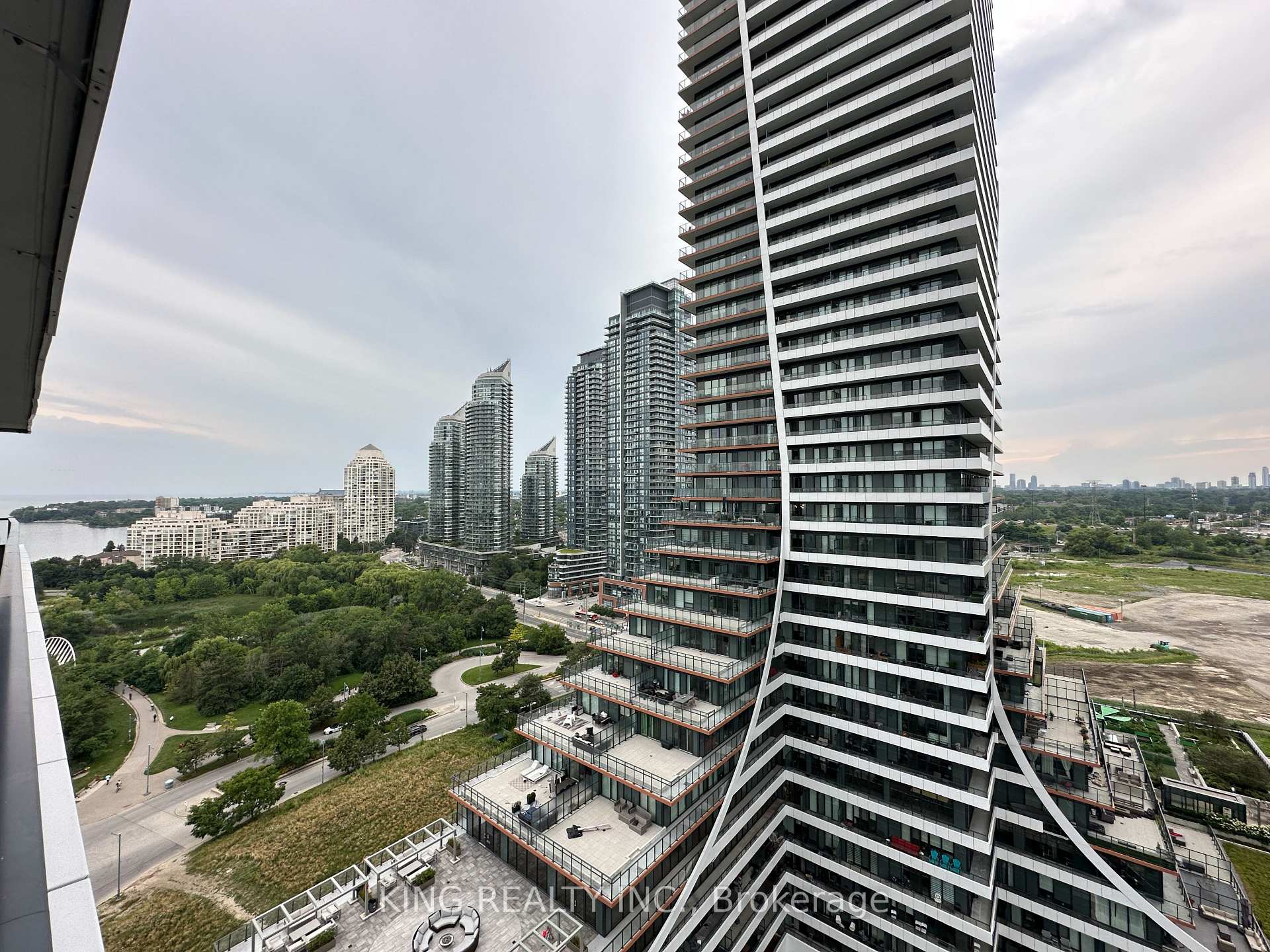 Front of Unit 1603, 20 Shore Breeze Drive