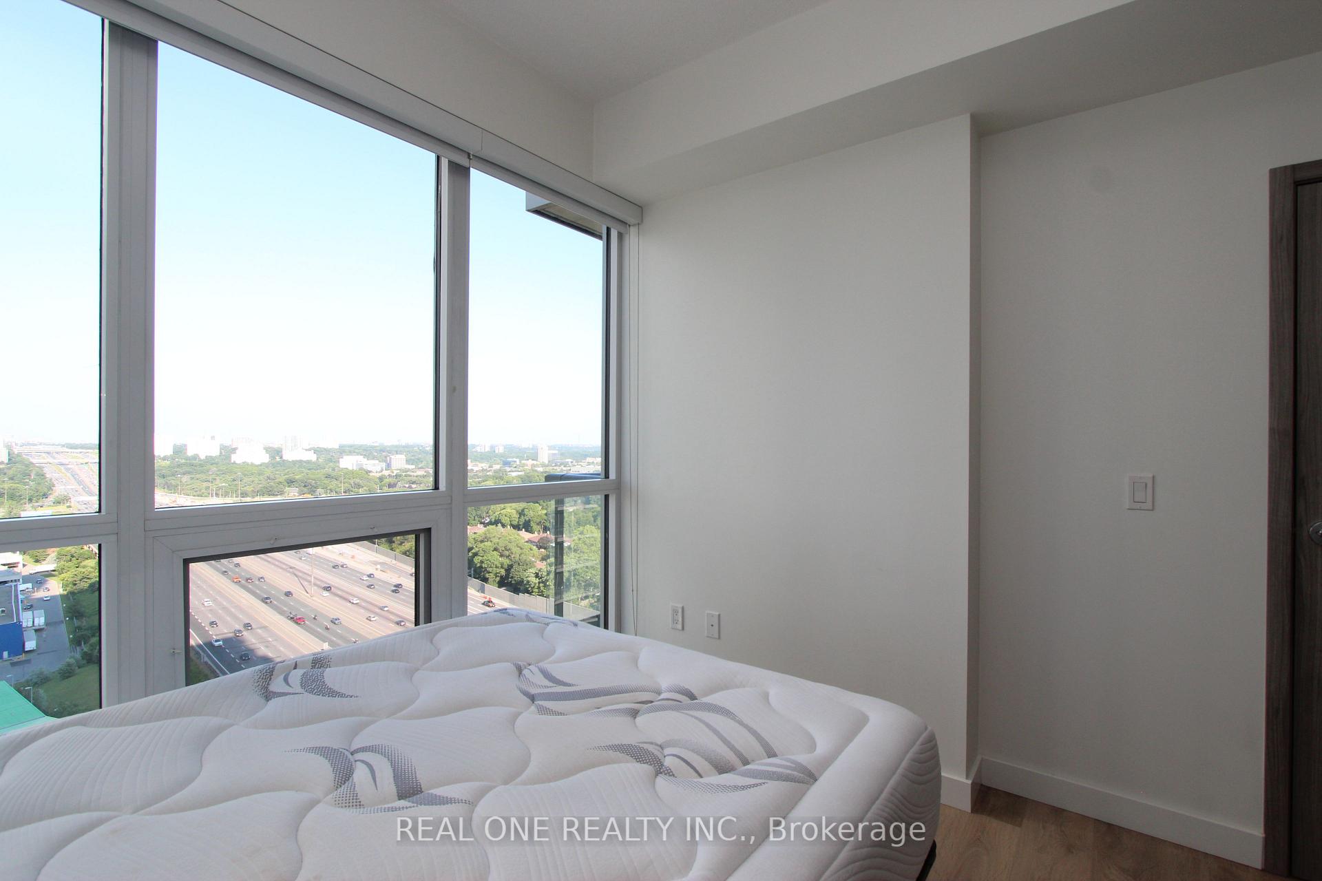 Photo 7 of Unit 2202, 85 McMahon Drive, North York, Bayview Village — HOMEH
