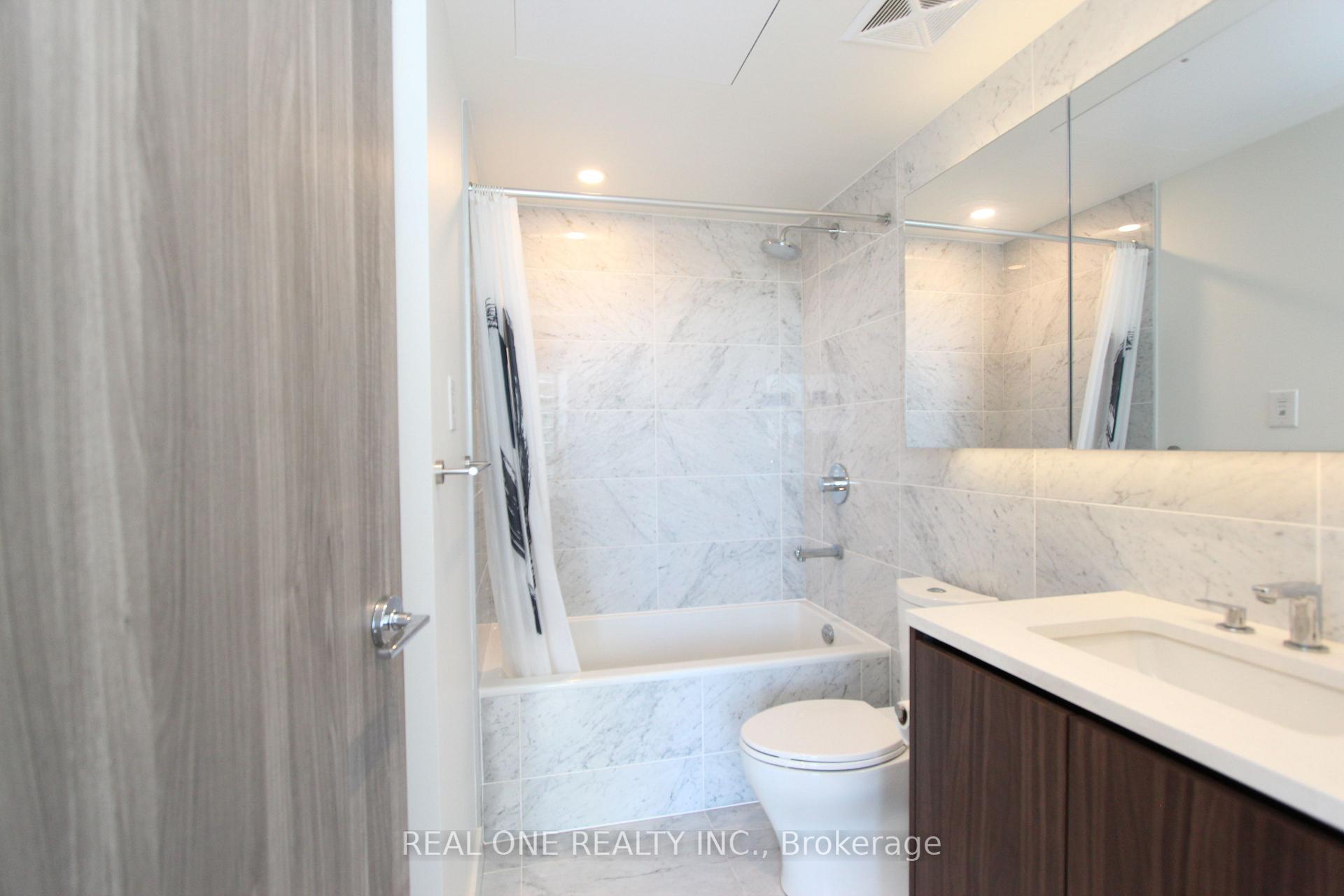 Photo 9 of Unit 2202, 85 McMahon Drive, North York, Bayview Village — HOMEH