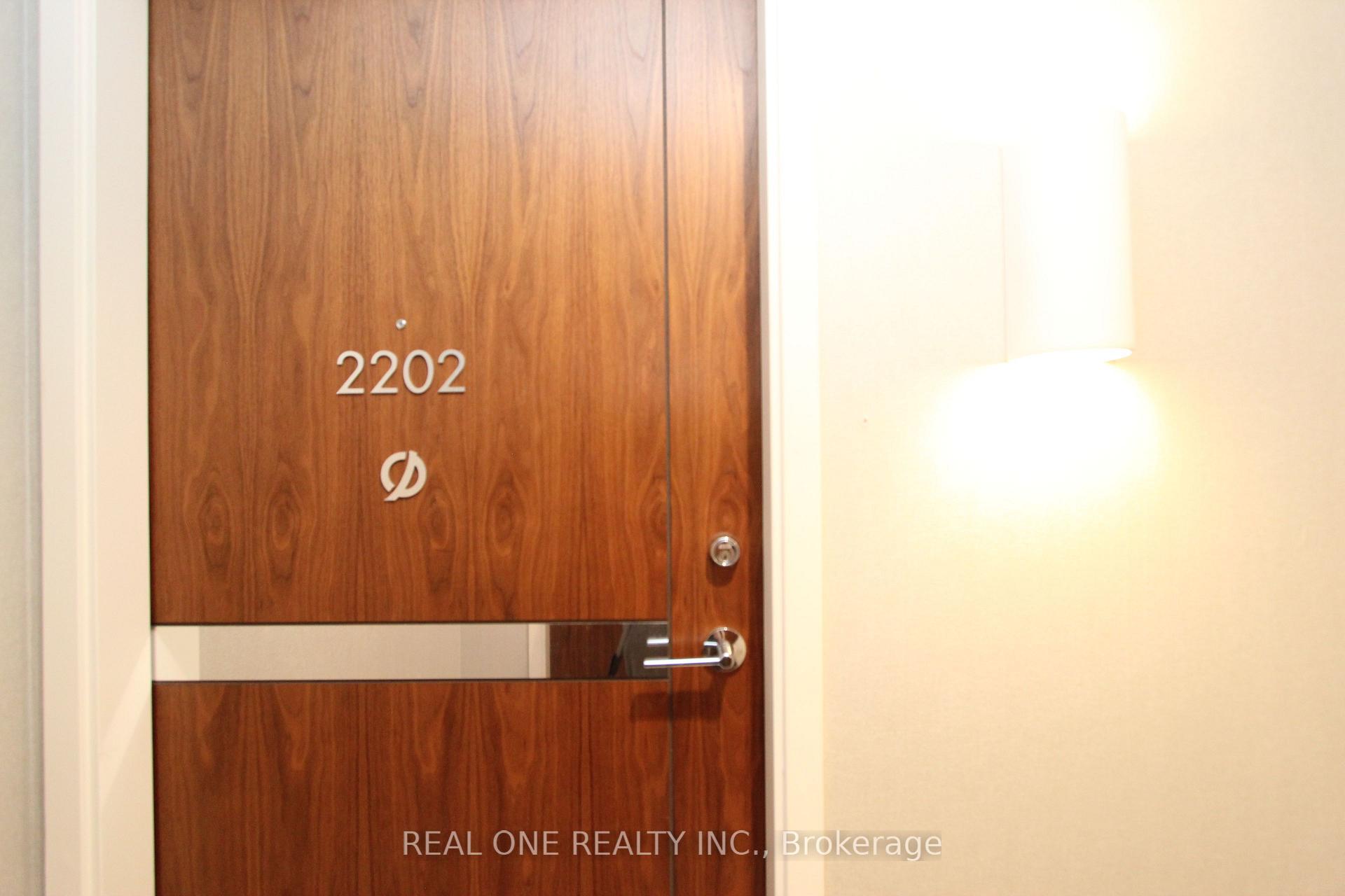 Photo 16 of Unit 2202, 85 McMahon Drive, North York, Bayview Village — HOMEH