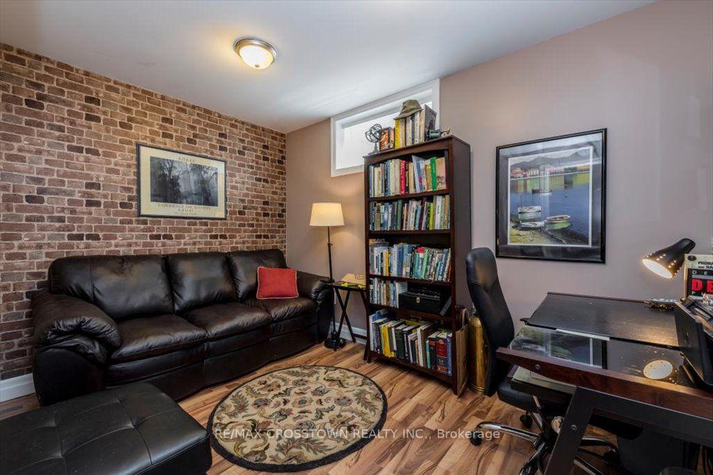 Photo 31 of 5 Pine Hill Drive, Springwater, Rural Springwater — HOMEH