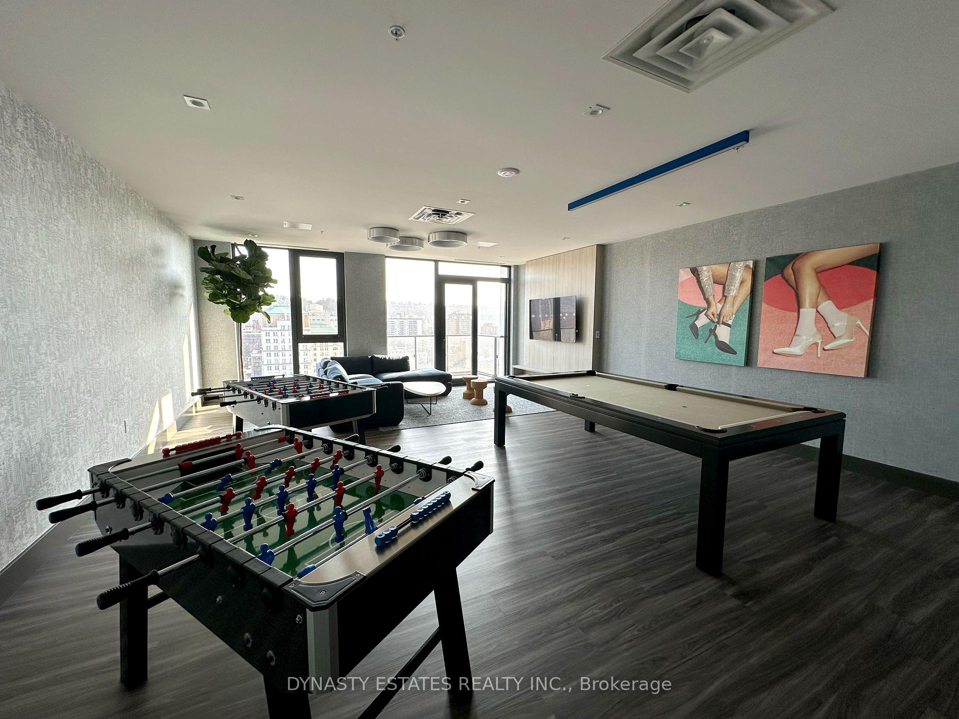 Photo 14 of Unit 1508, 75 James Street S, Hamilton, Corktown — HOMEH