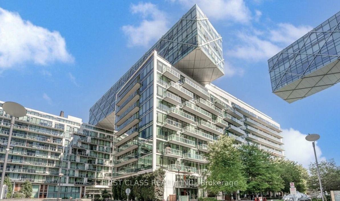 Photo 2 of Unit 918, 39 Queens Quay E, Toronto, Waterfront Communities — HOMEH