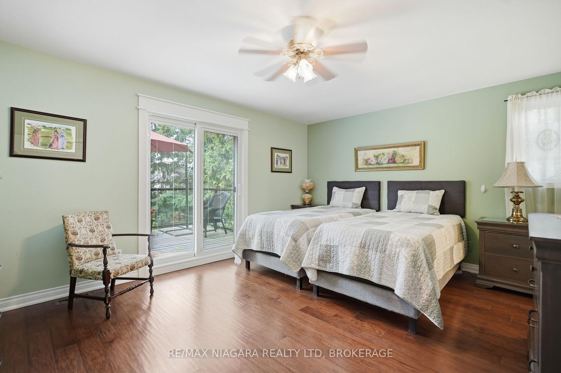 Photo 19 of 4 Vista Drive, Pelham, Fonthill — HOMEH