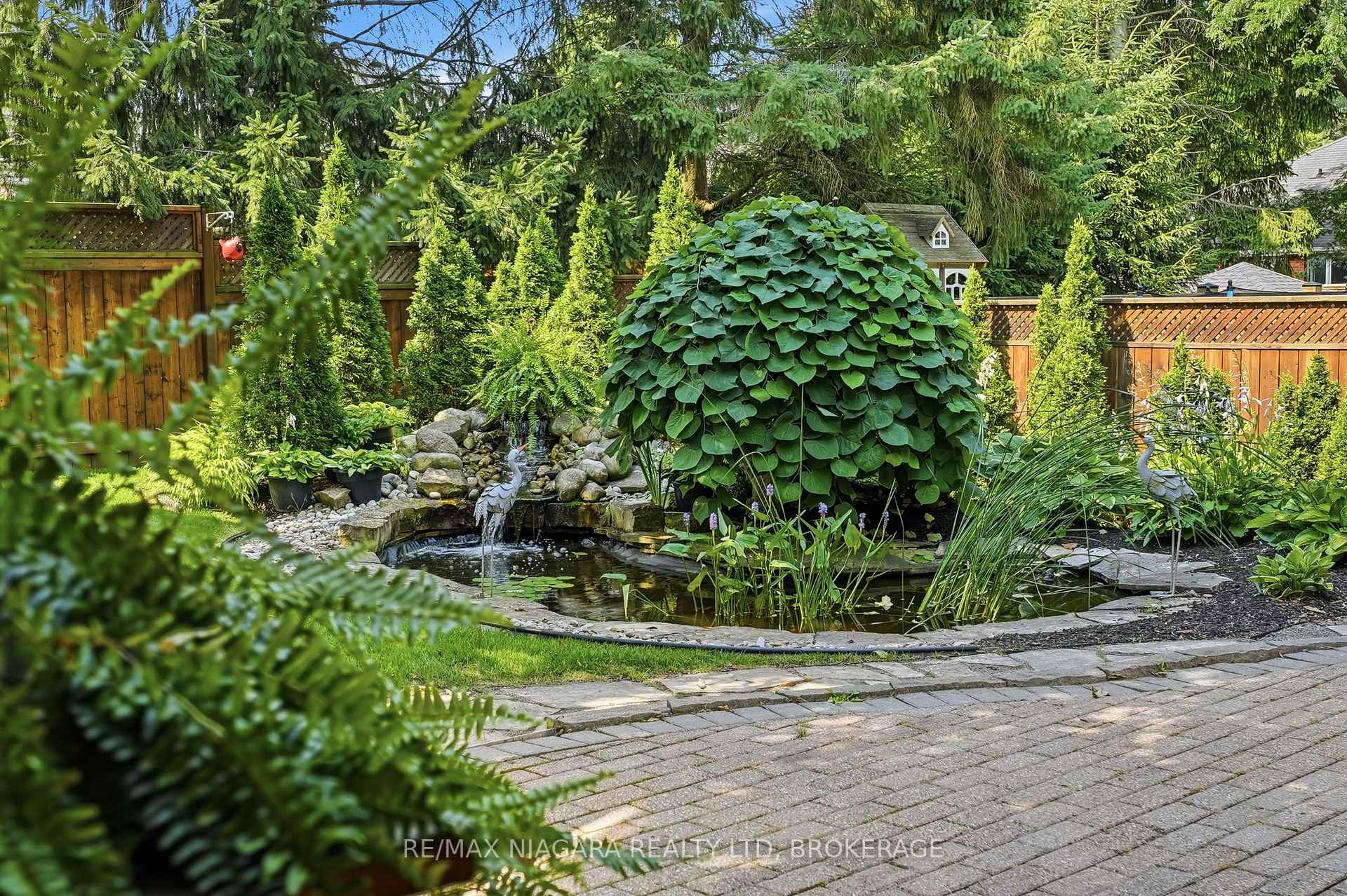 Photo 33 of 4 Vista Drive, Pelham, Fonthill — HOMEH