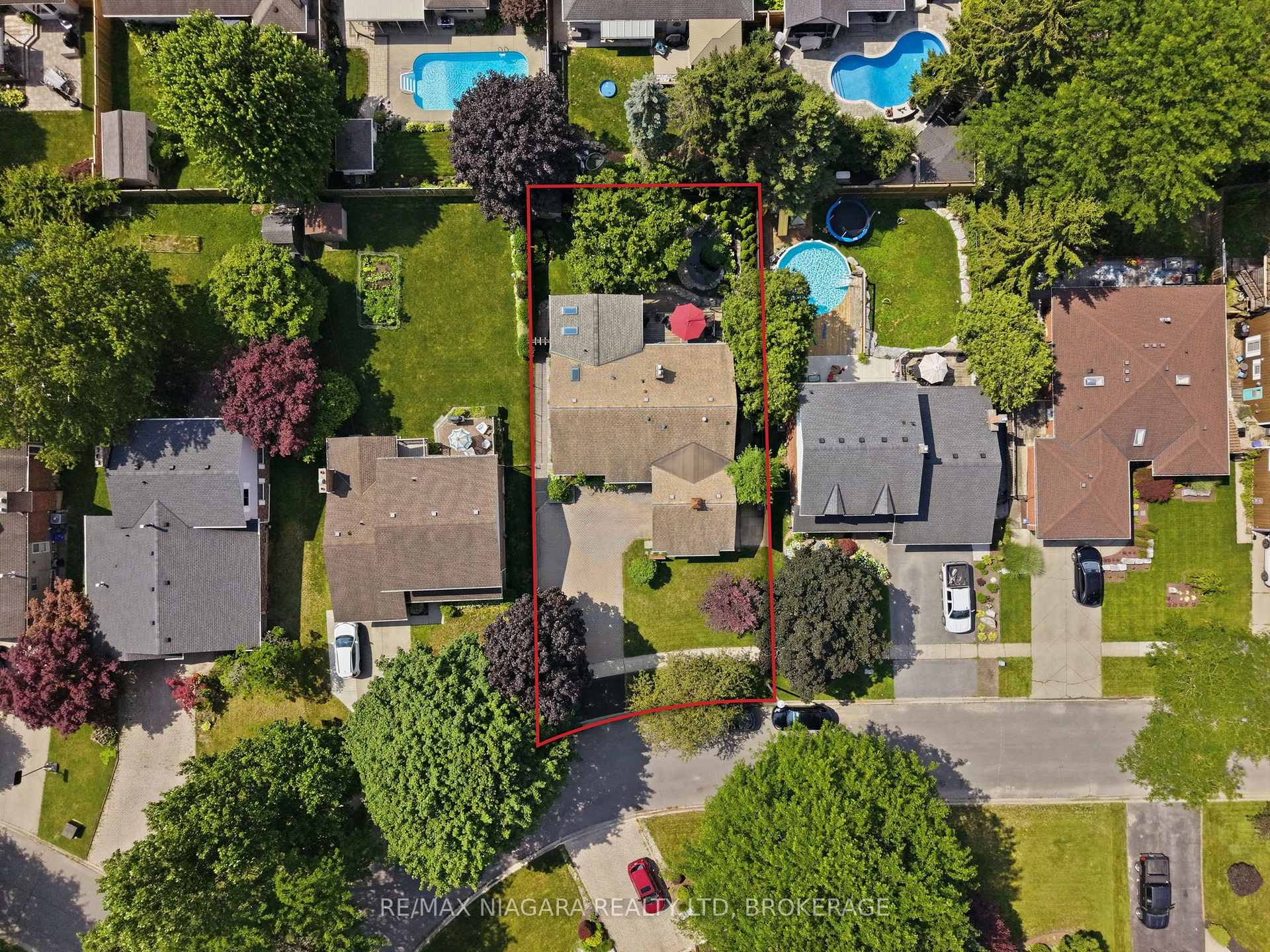 Photo 38 of 4 Vista Drive, Pelham, Fonthill — HOMEH