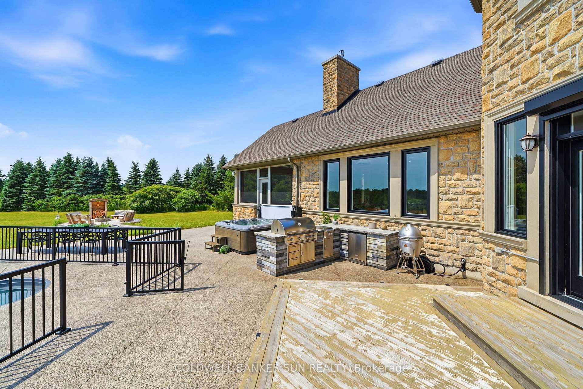 Photo 45 of 761 Foster Drive, Uxbridge, Rural Uxbridge — HOMEH
