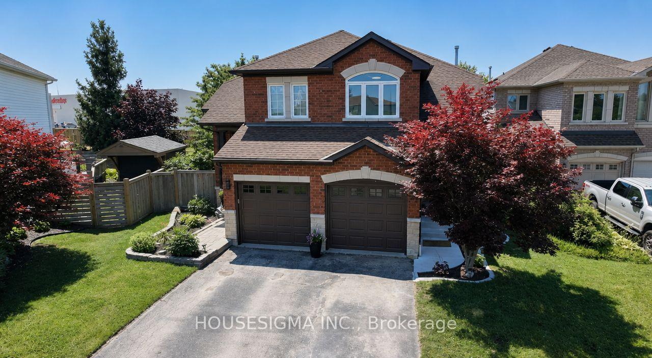 Photo 3 of 34 Kildonan Crescent, Hamilton, Waterdown — HOMEH