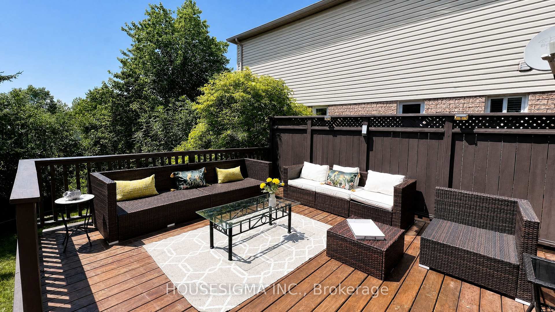 Photo 22 of 34 Kildonan Crescent, Hamilton, Waterdown — HOMEH