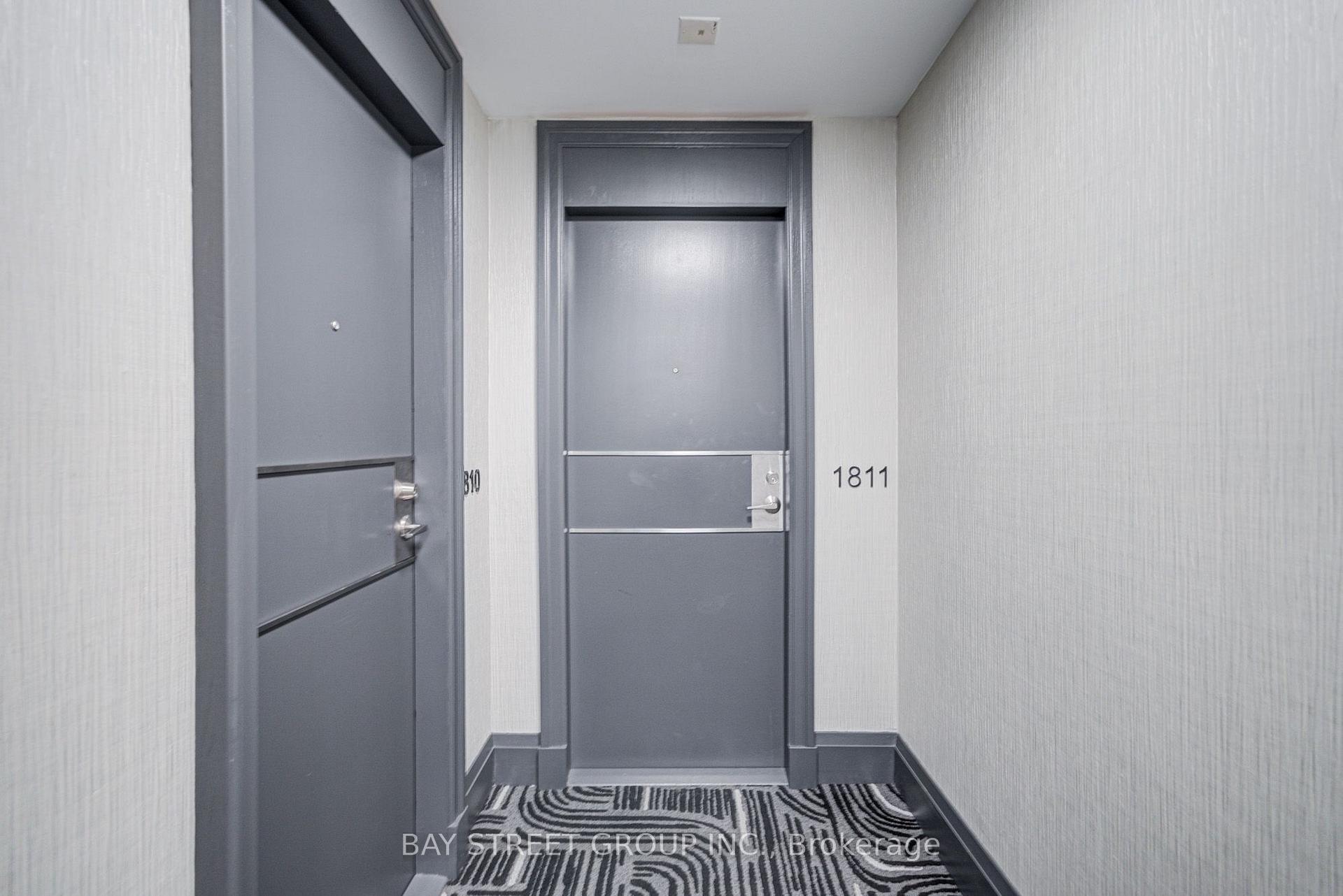Photo 4 of Unit 1811, 30 Grand Trunk Crescent, Toronto, Waterfront Communities — HOMEH