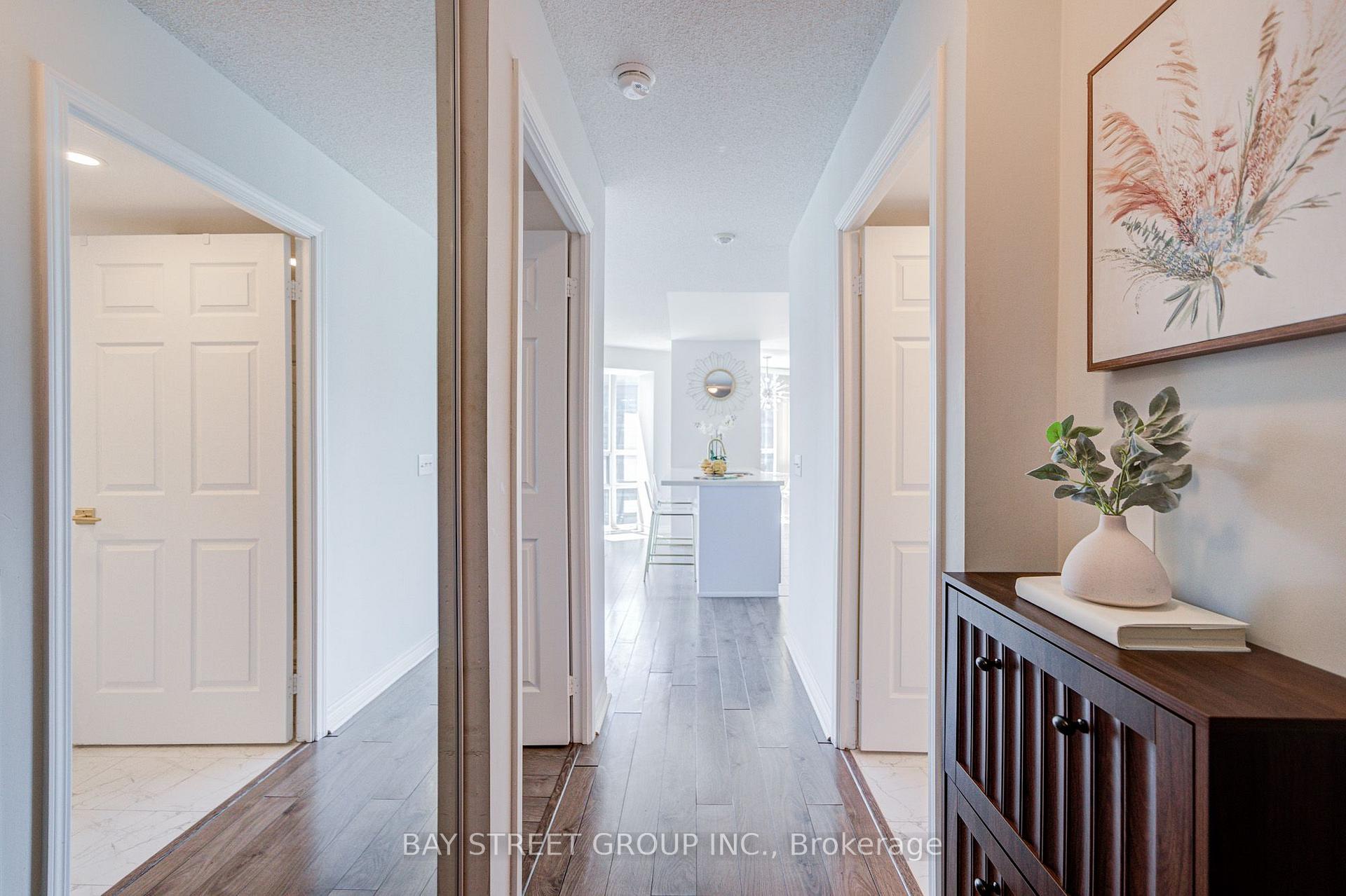 Photo 6 of Unit 1811, 30 Grand Trunk Crescent, Toronto, Waterfront Communities — HOMEH