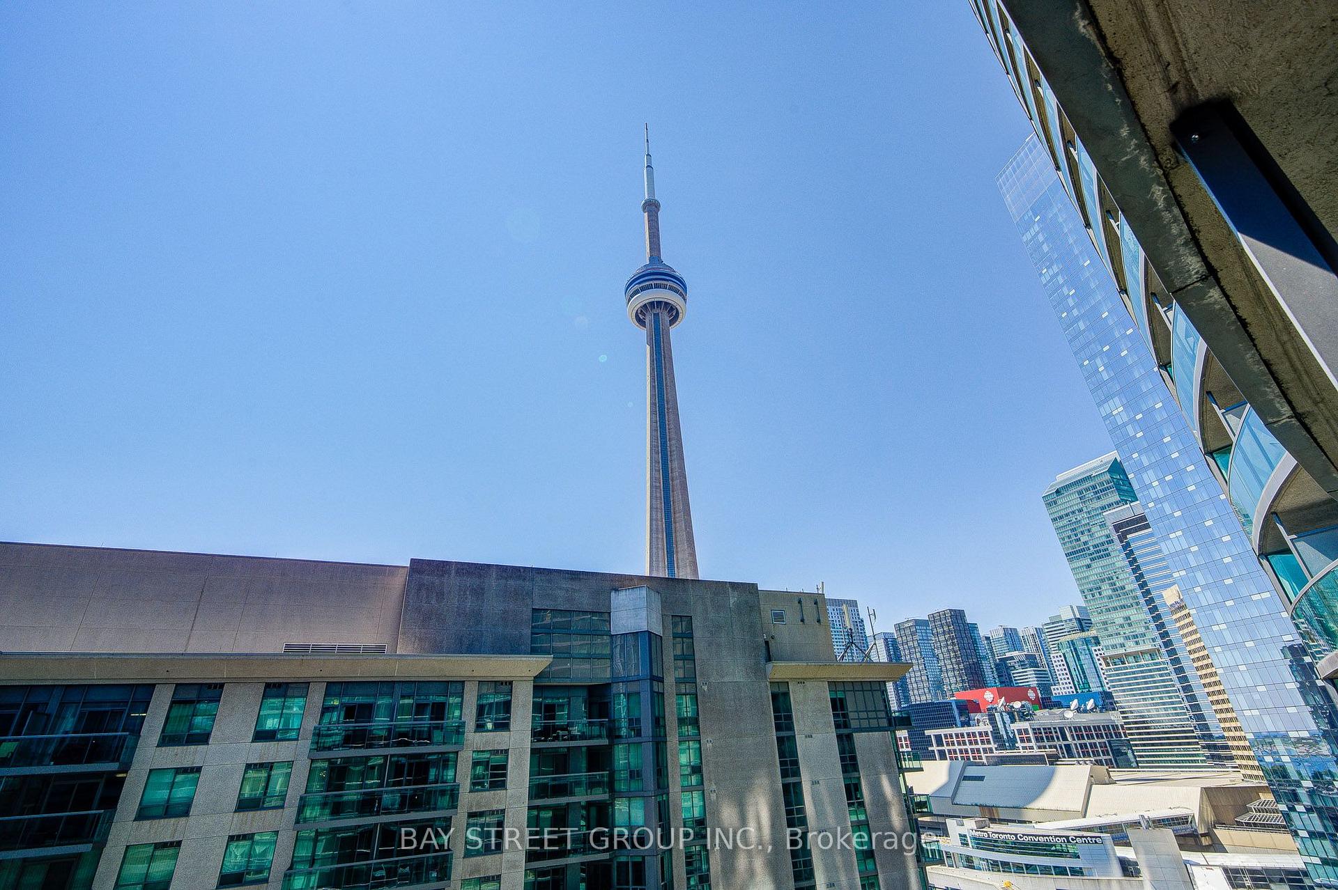 Photo 24 of Unit 1811, 30 Grand Trunk Crescent, Toronto, Waterfront Communities — HOMEH