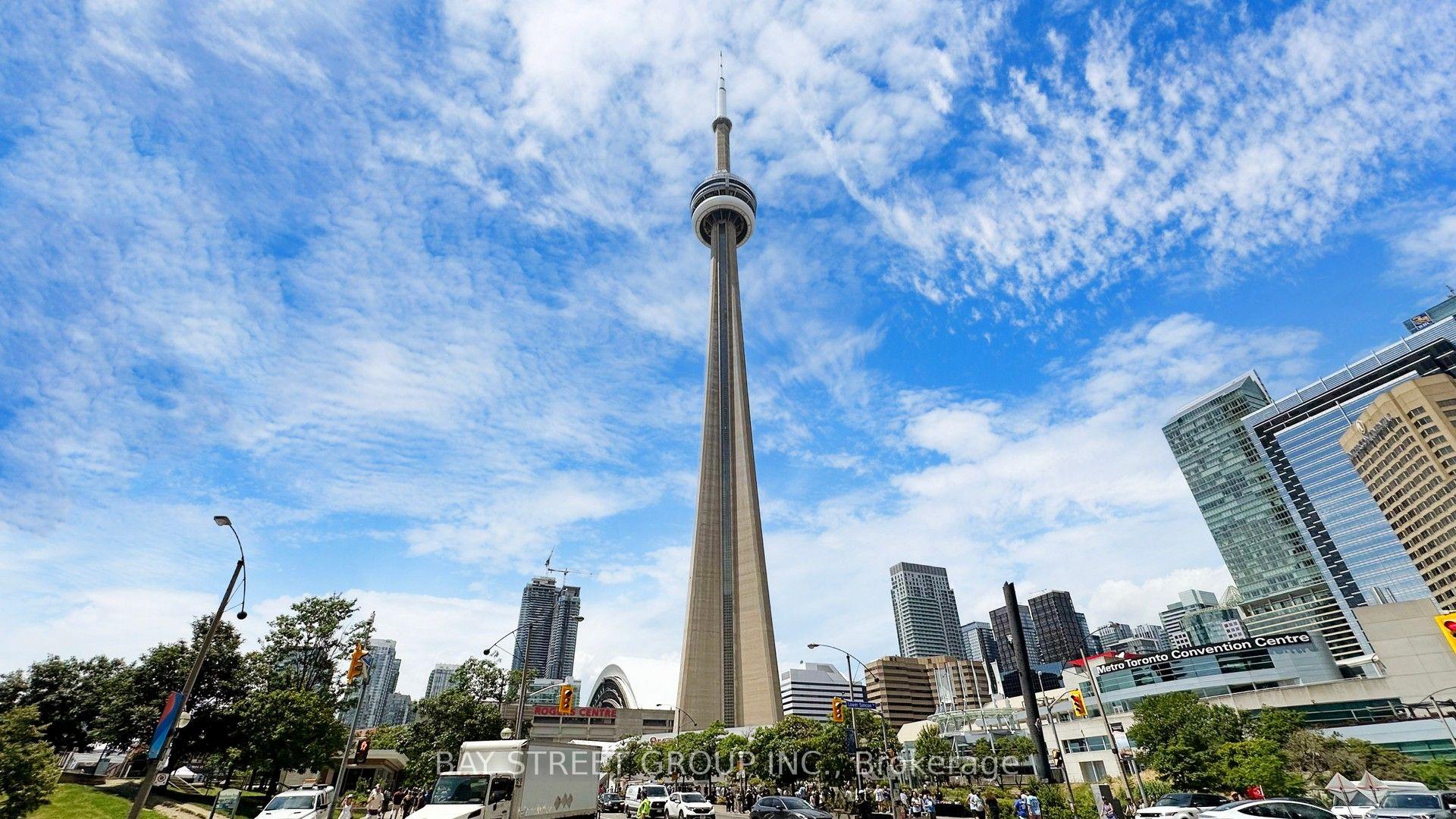 Photo 43 of Unit 1811, 30 Grand Trunk Crescent, Toronto, Waterfront Communities — HOMEH