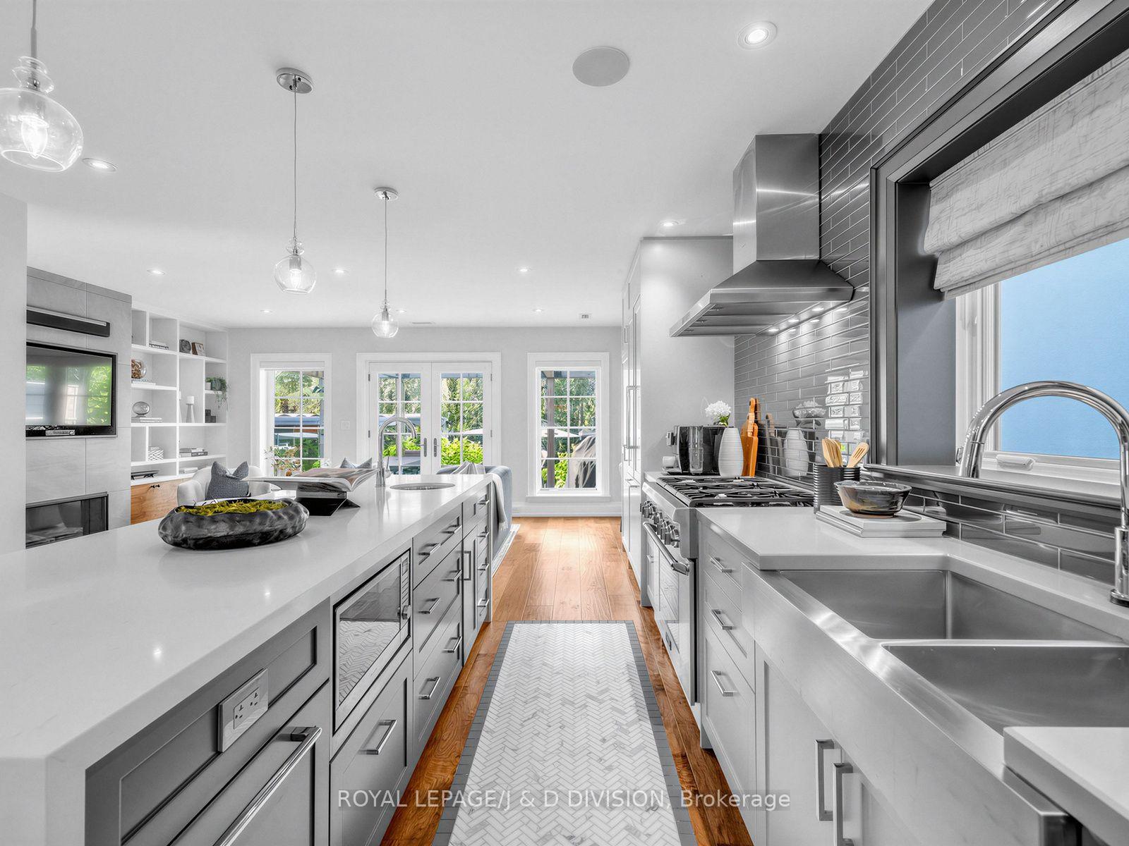 Photo 9 of 146 Glenvale Boulevard, Toronto, Leaside — HOMEH