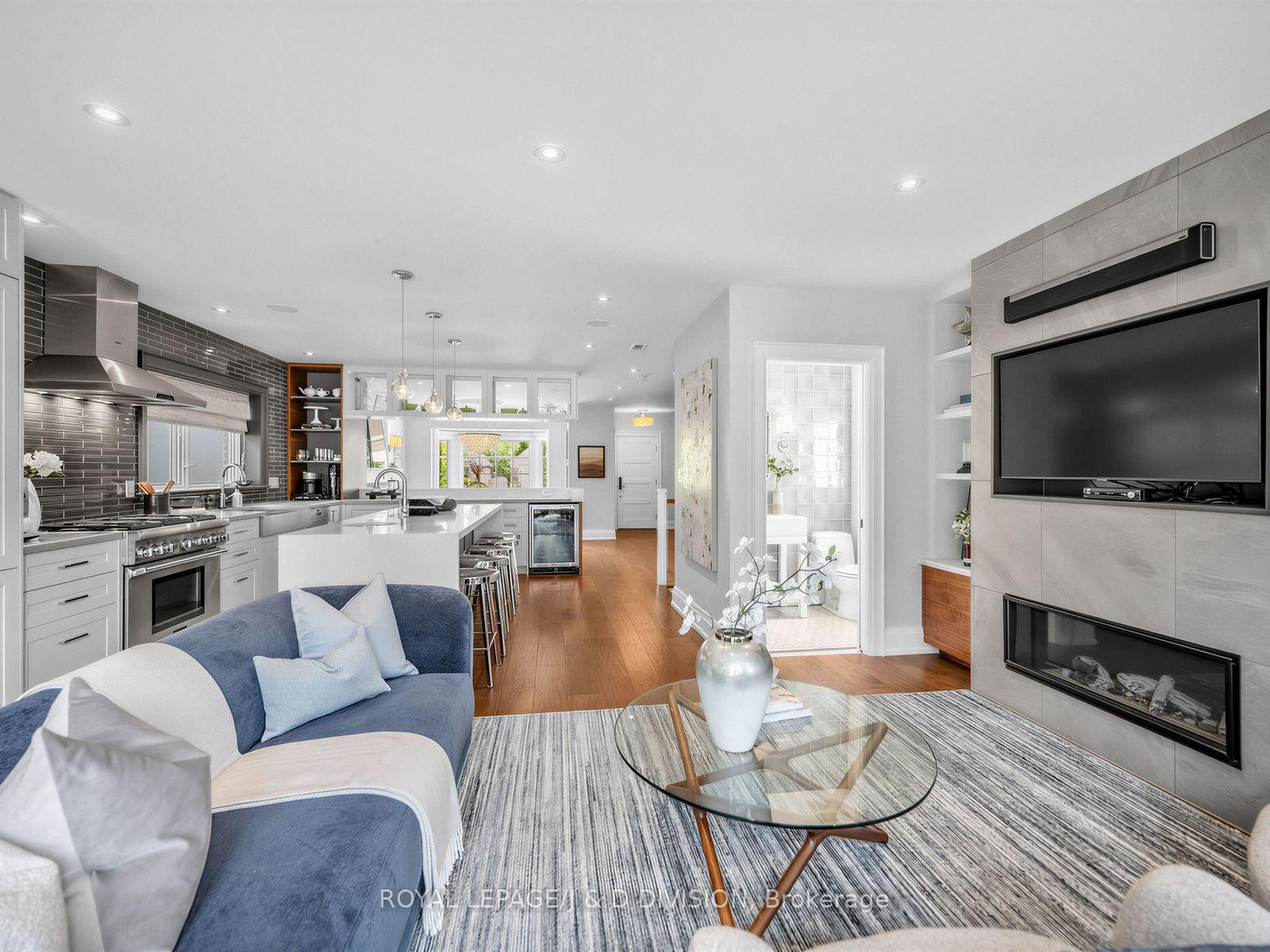 Photo 14 of 146 Glenvale Boulevard, Toronto, Leaside — HOMEH