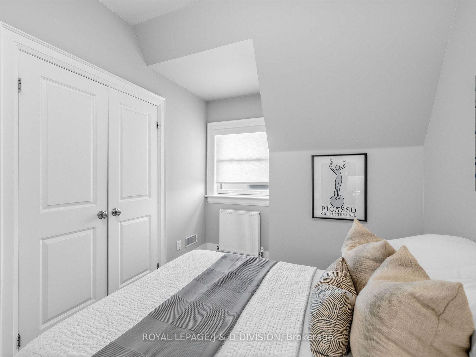 Photo 25 of 146 Glenvale Boulevard, Toronto, Leaside — HOMEH