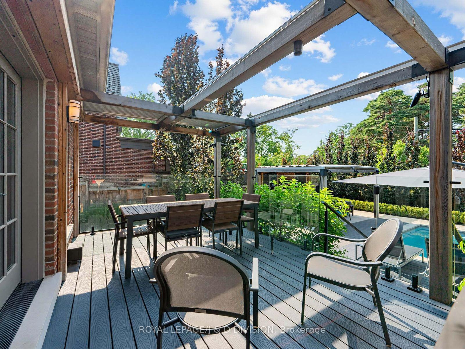 Photo 34 of 146 Glenvale Boulevard, Toronto, Leaside — HOMEH