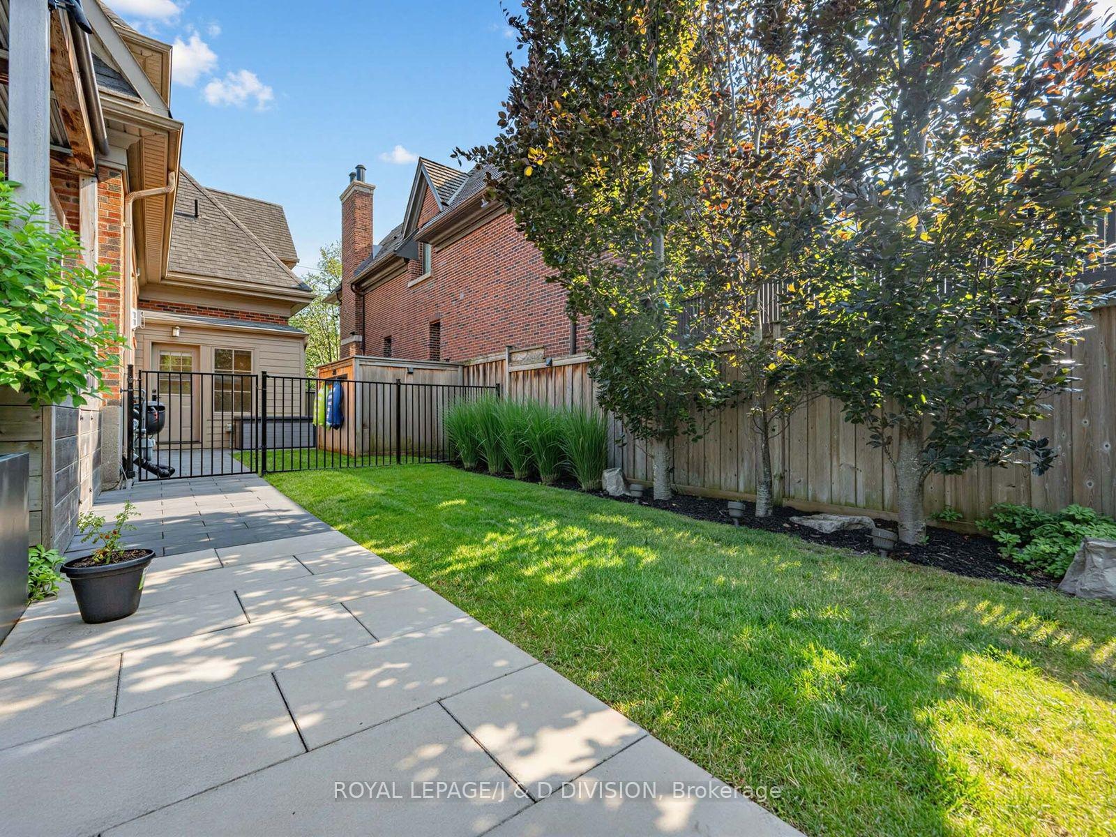 Photo 41 of 146 Glenvale Boulevard, Toronto, Leaside — HOMEH