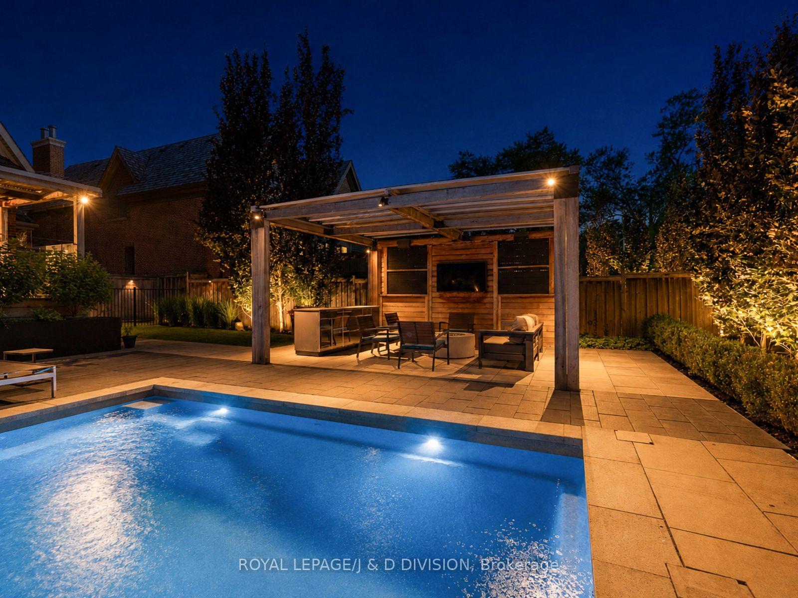 Photo 45 of 146 Glenvale Boulevard, Toronto, Leaside — HOMEH