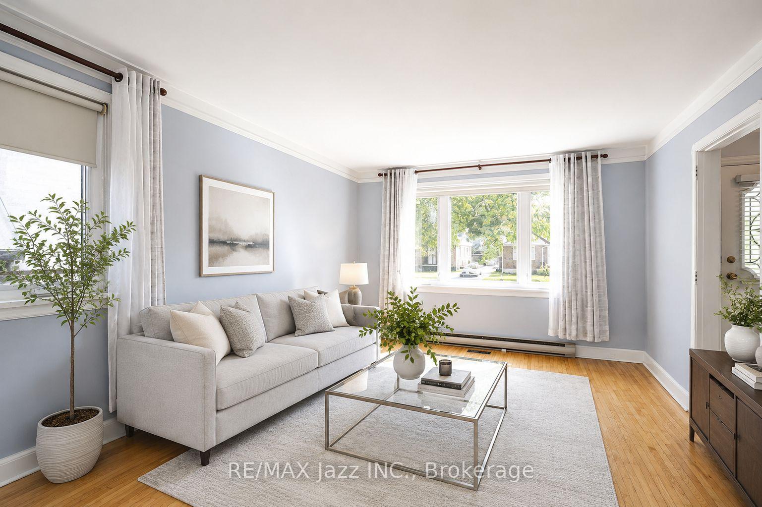 Photo 4 of 132 Highland Avenue, Oshawa, Central — HOMEH