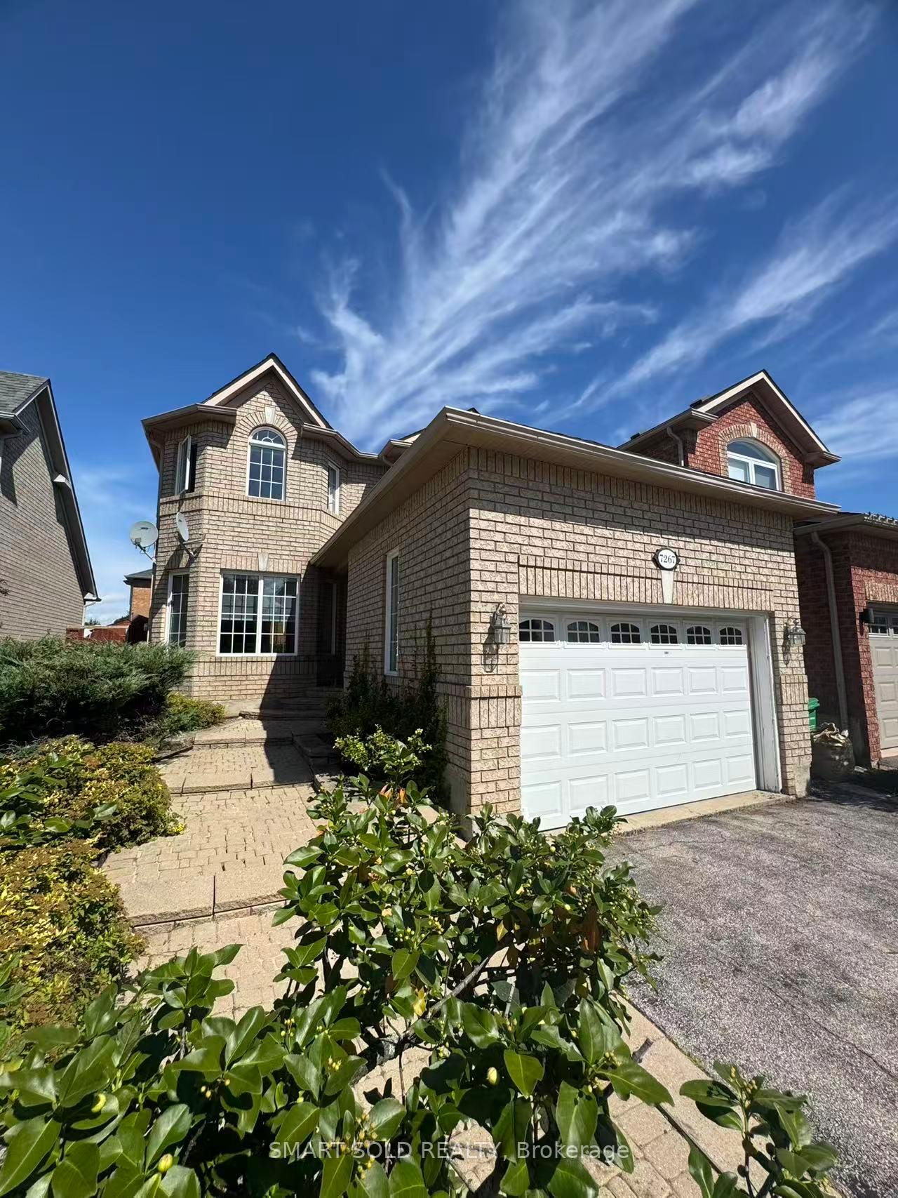 Photo 3 of 7267 Aldercrest Drive, Mississauga, Meadowvale — HOMEH