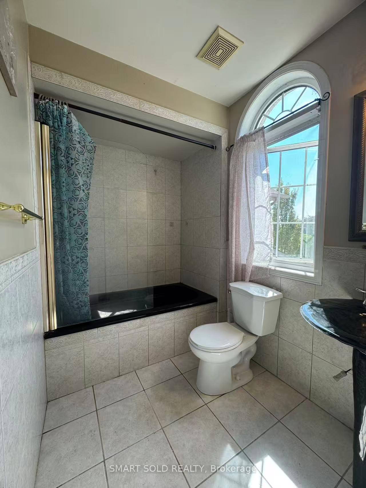 Photo 21 of 7267 Aldercrest Drive, Mississauga, Meadowvale — HOMEH