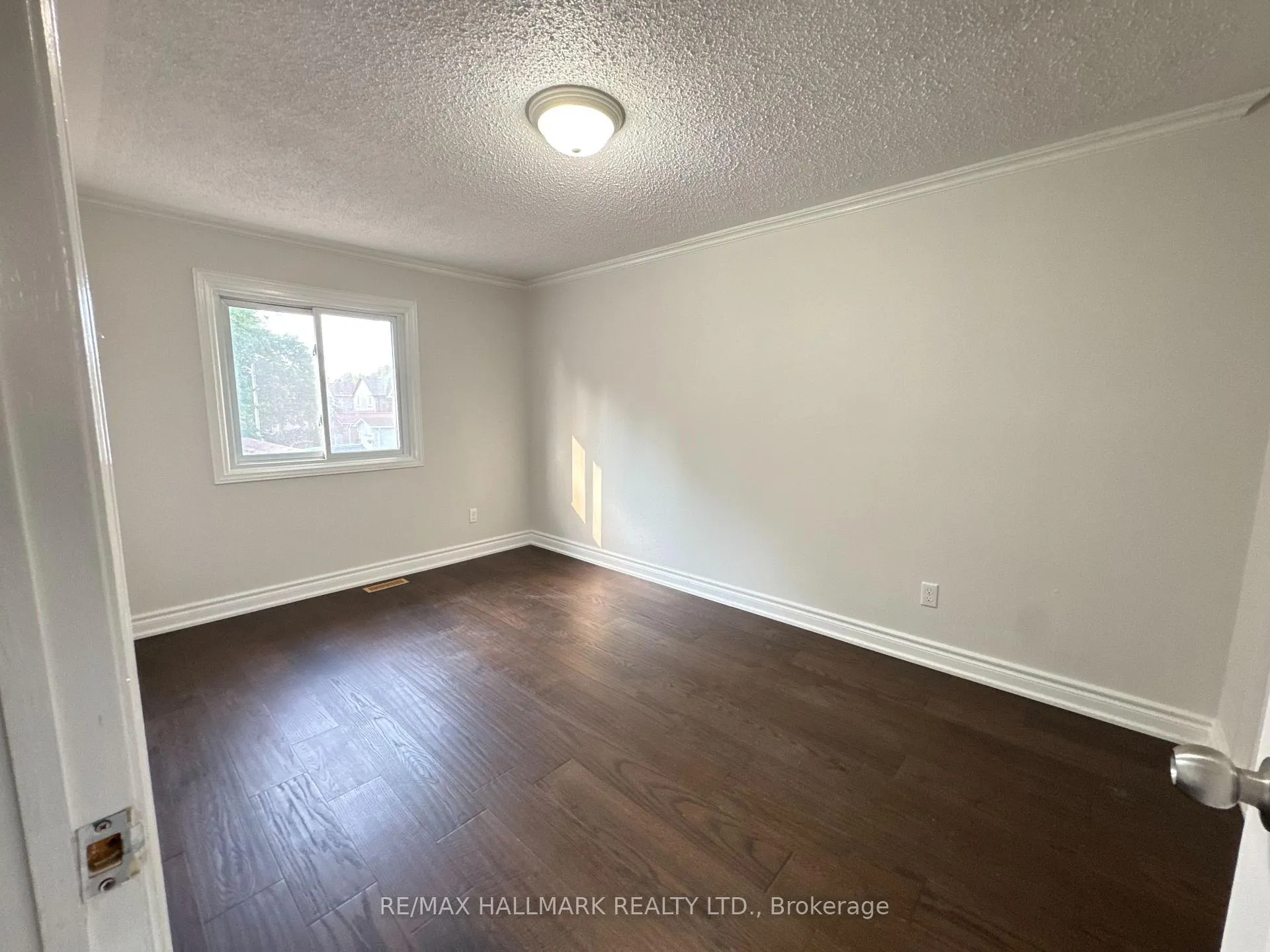 Photo 13 of 23 Lachlan Drive, Ajax, Central West — HOMEH