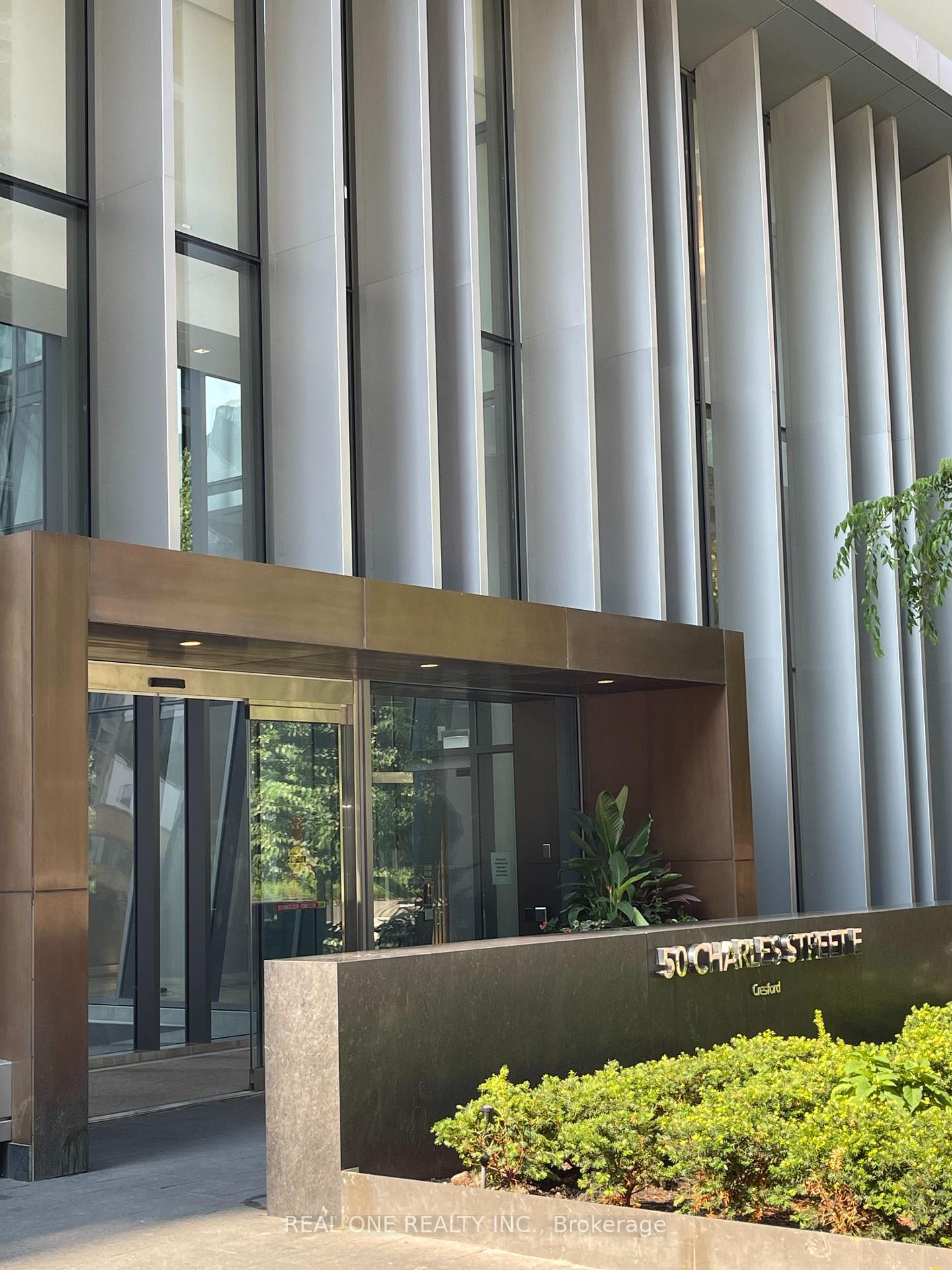 Photo 3 of Unit 1505, 50 Charles Street E, Toronto, Church-Yonge Corridor — HOMEH