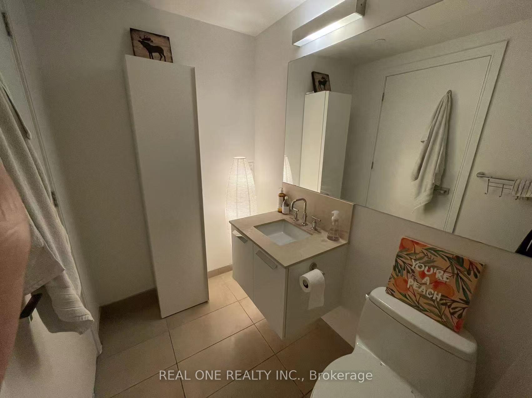 Photo 14 of Unit 1505, 50 Charles Street E, Toronto, Church-Yonge Corridor — HOMEH