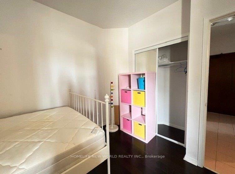 Photo 13 of Unit 513, 555 Yonge Street, Toronto, Church-Yonge Corridor — HOMEH