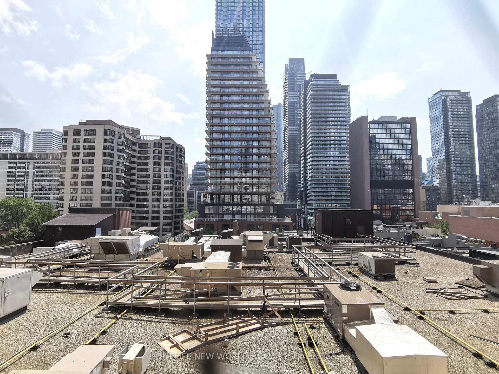 Photo 22 of Unit 513, 555 Yonge Street, Toronto, Church-Yonge Corridor — HOMEH