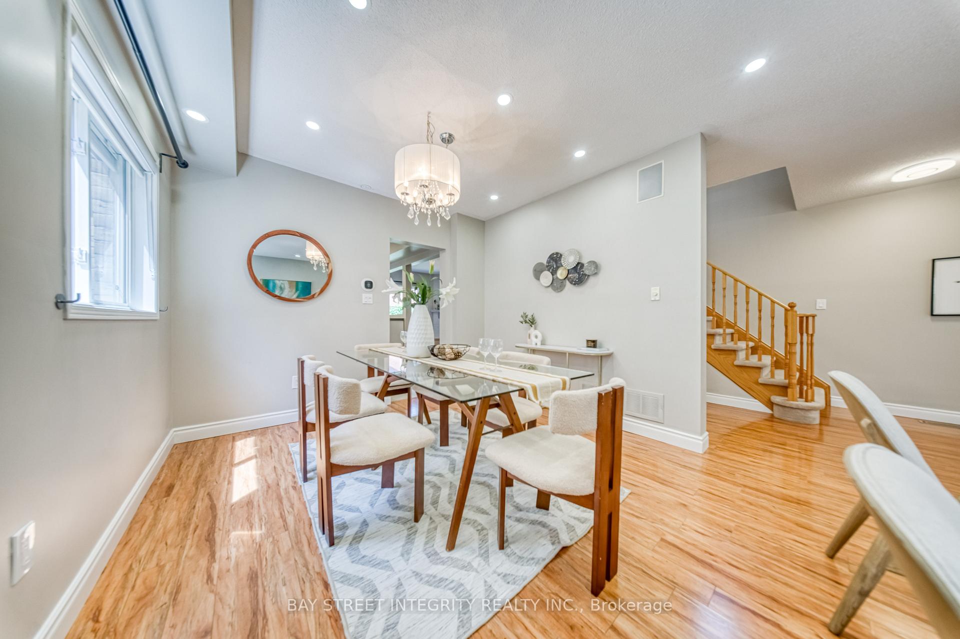 Photo 7 of 129 Fadine Road, Newmarket, Summerhill Estates — HOMEH