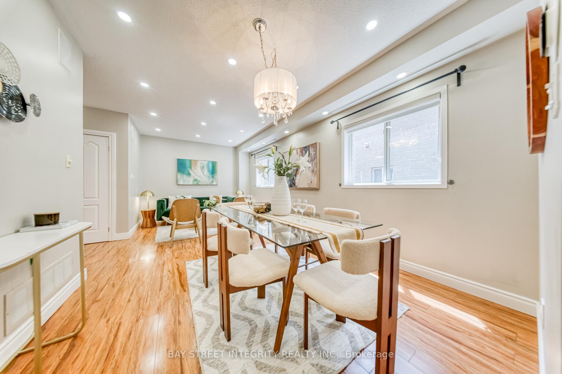 Photo 9 of 129 Fadine Road, Newmarket, Summerhill Estates — HOMEH