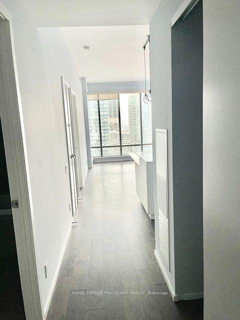 Photo 10 of Unit 2409, 5 St Joseph Street, Toronto, Bay Street Corridor — HOMEH