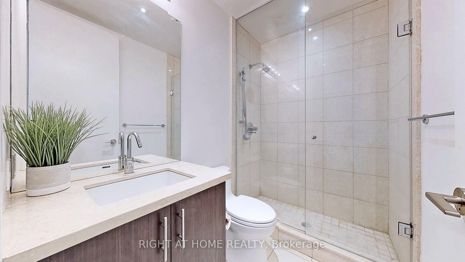 Photo 13 of Unit 920, 39 Queens Quay E, Toronto, Waterfront Communities — HOMEH