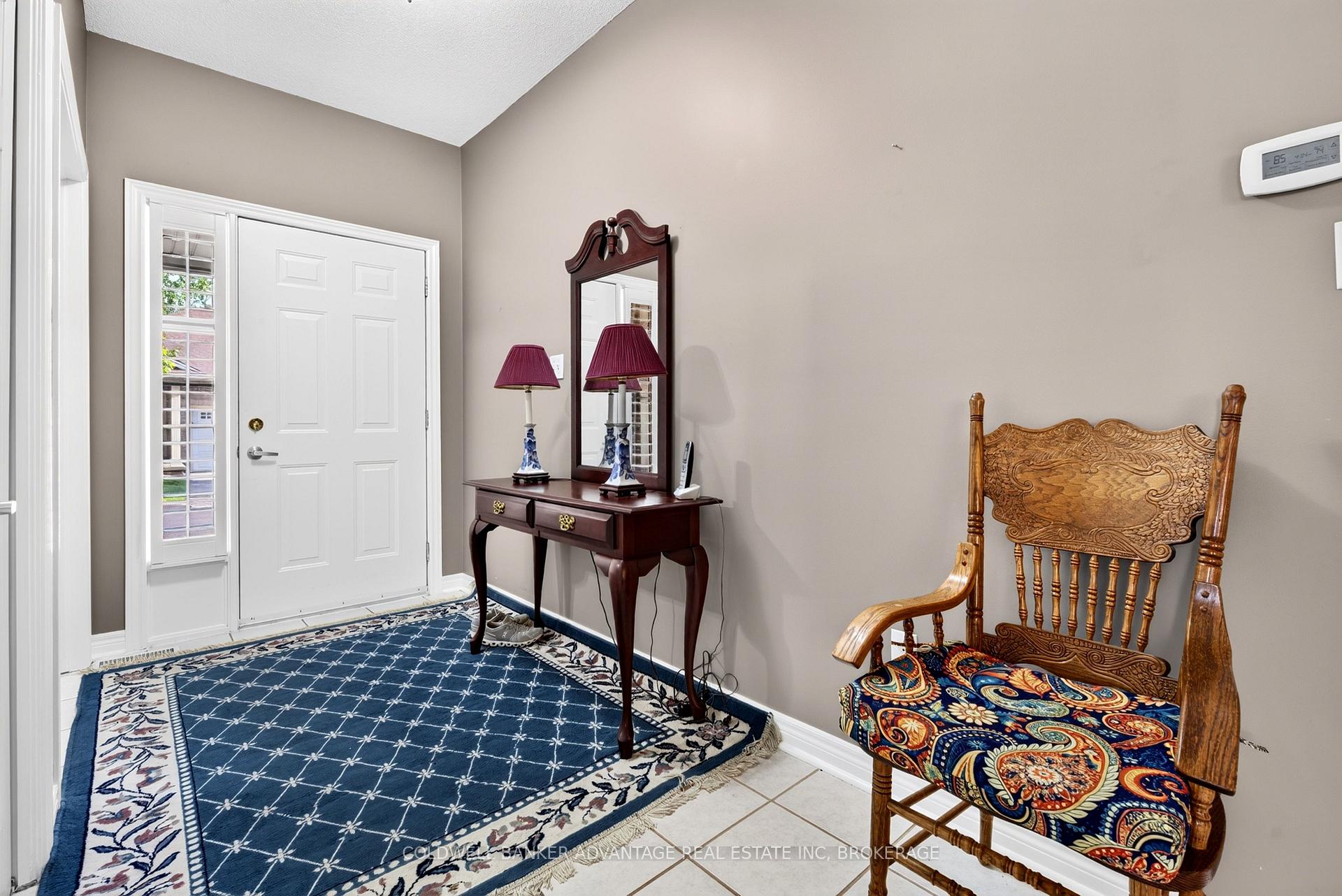 Photo 2 of Unit 1, 5595 Drummond Road, Niagara Falls, Hospital — HOMEH