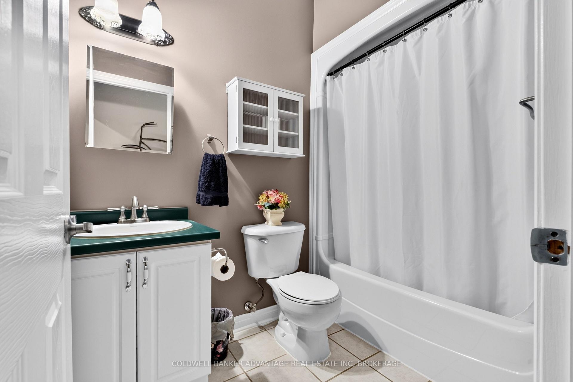 Photo 12 of Unit 1, 5595 Drummond Road, Niagara Falls, Hospital — HOMEH