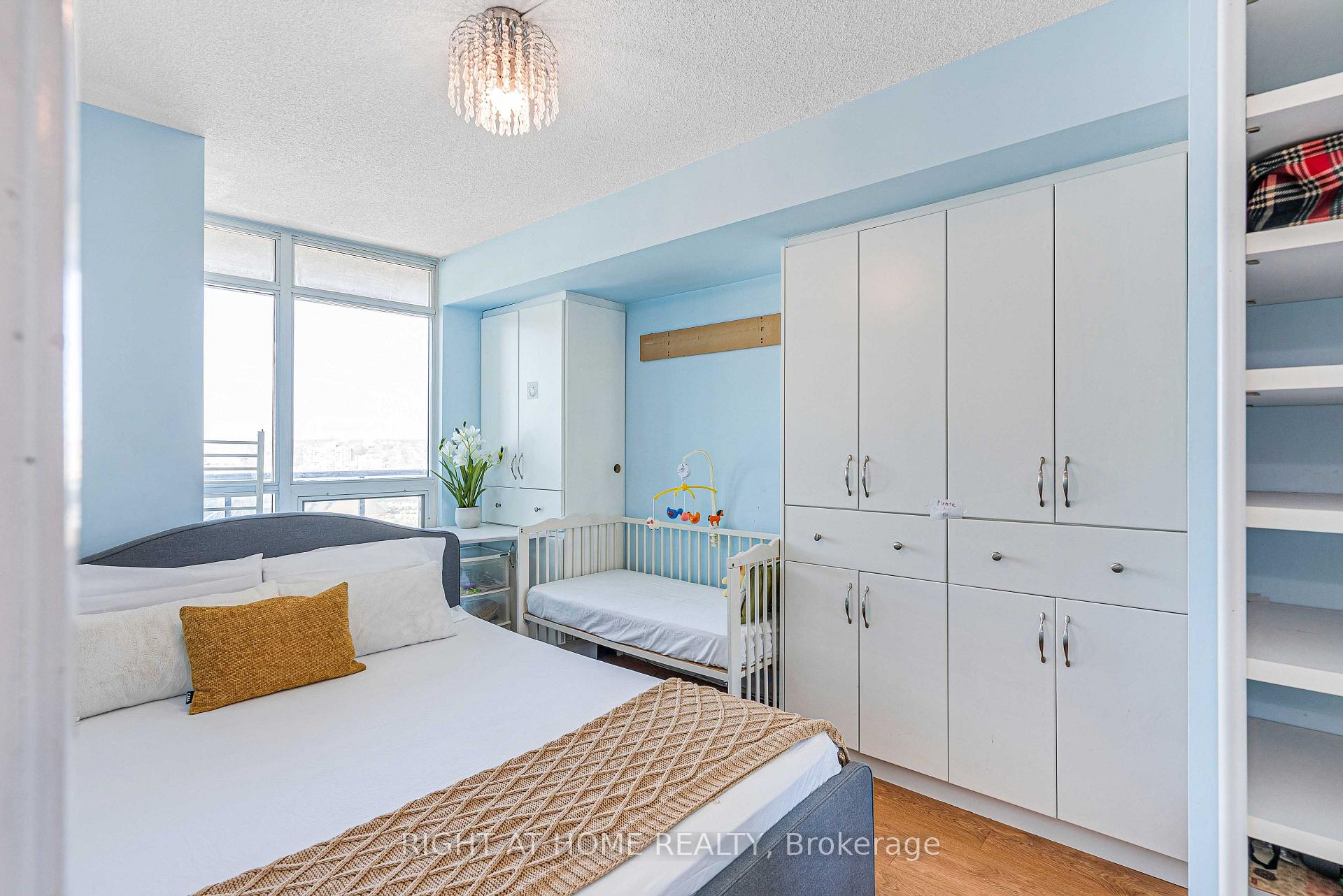 Photo 10 of Unit 1807, 231 Fort York Boulevard, Toronto, Waterfront Communities — HOMEH