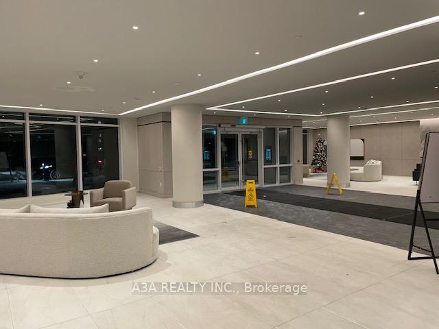 Photo 3 of Unit PH-02, 50 Upper Mall Way, Vaughan, Brownridge — HOMEH