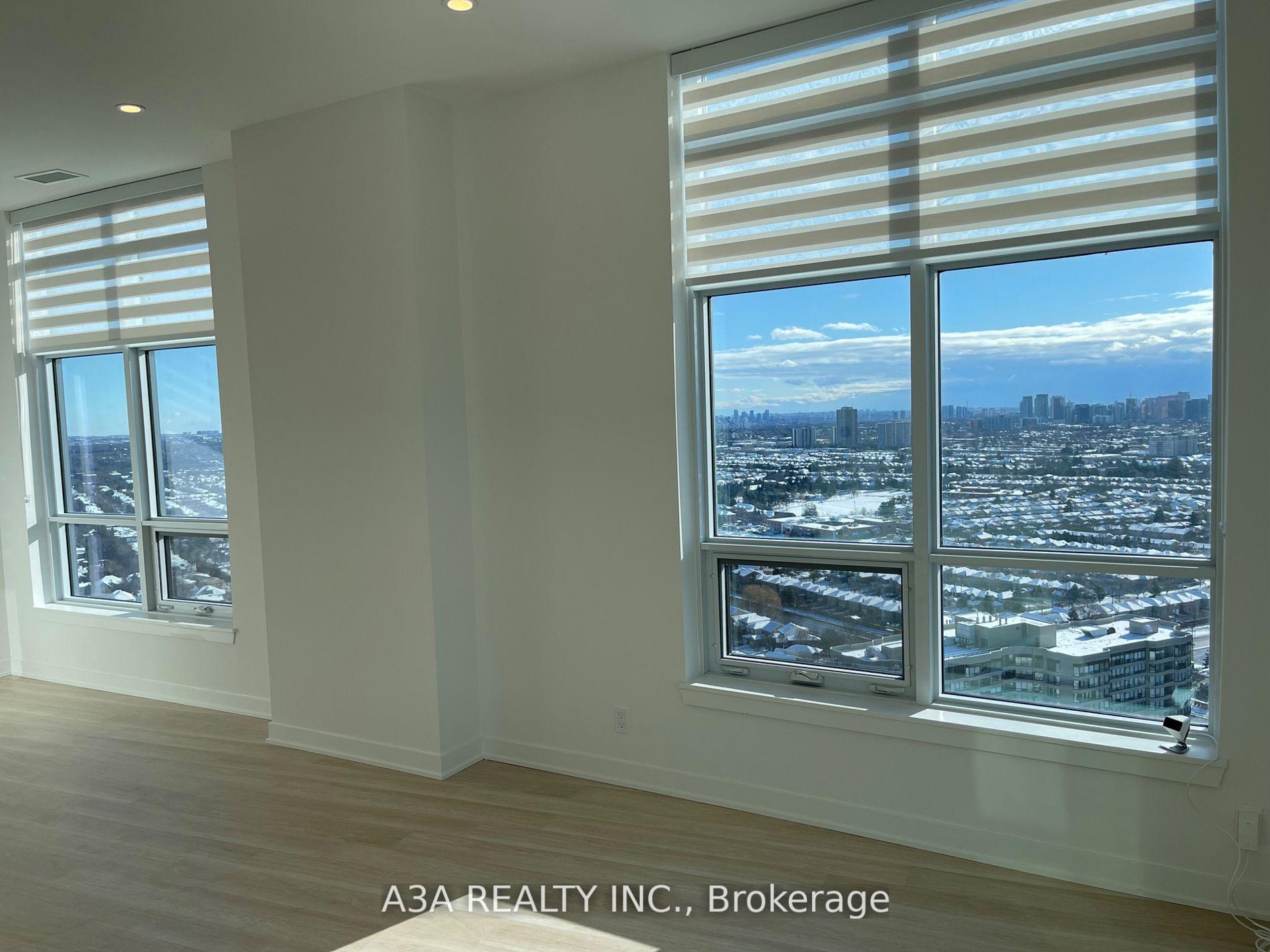 Photo 17 of Unit PH-02, 50 Upper Mall Way, Vaughan, Brownridge — HOMEH