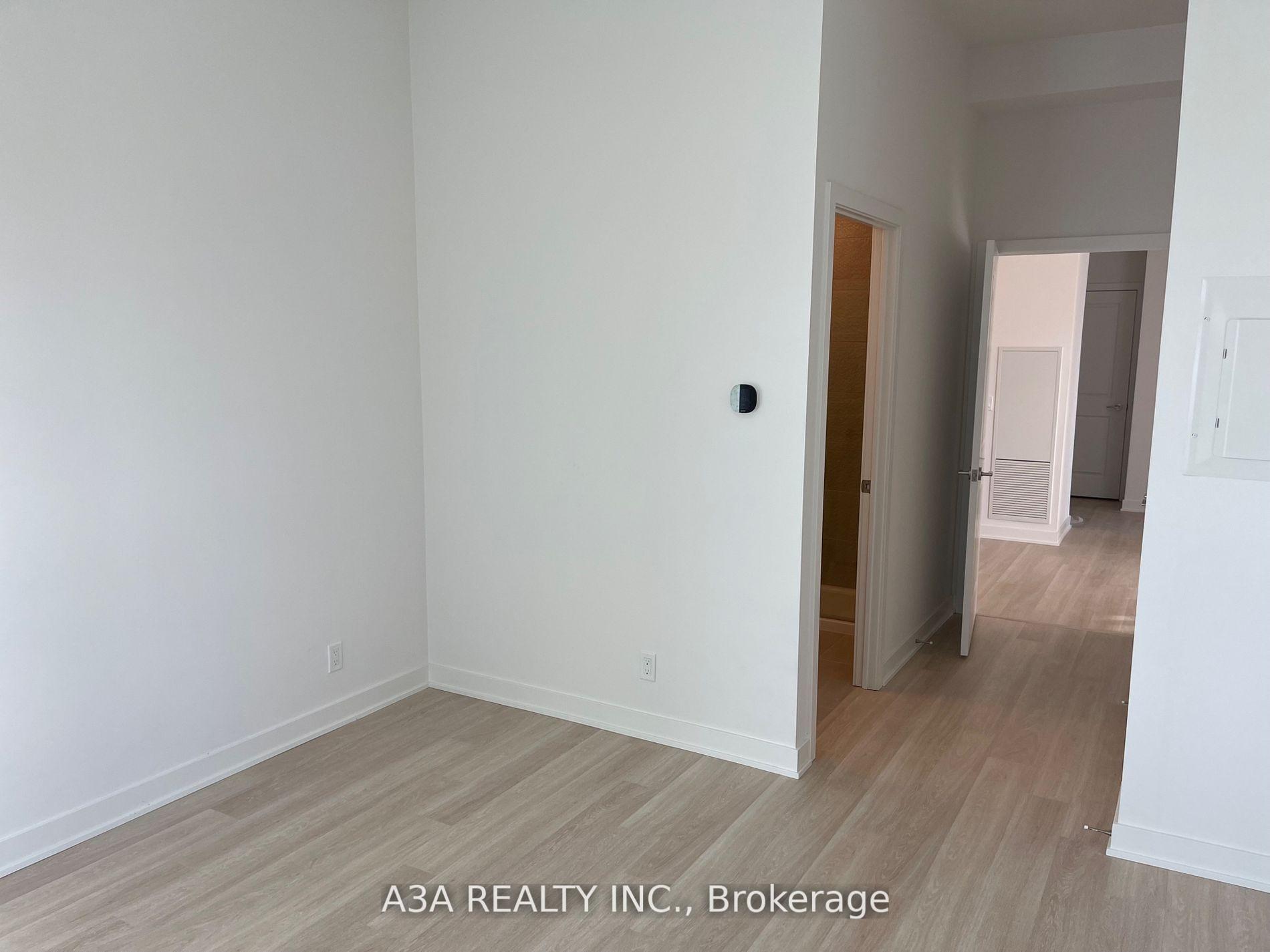 Photo 33 of Unit PH-02, 50 Upper Mall Way, Vaughan, Brownridge — HOMEH