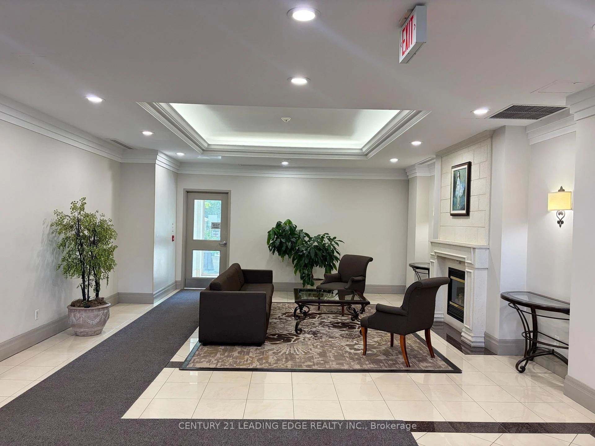 Photo 4 of Unit 210, 25 Times Avenue, Markham, Commerce Valley — HOMEH