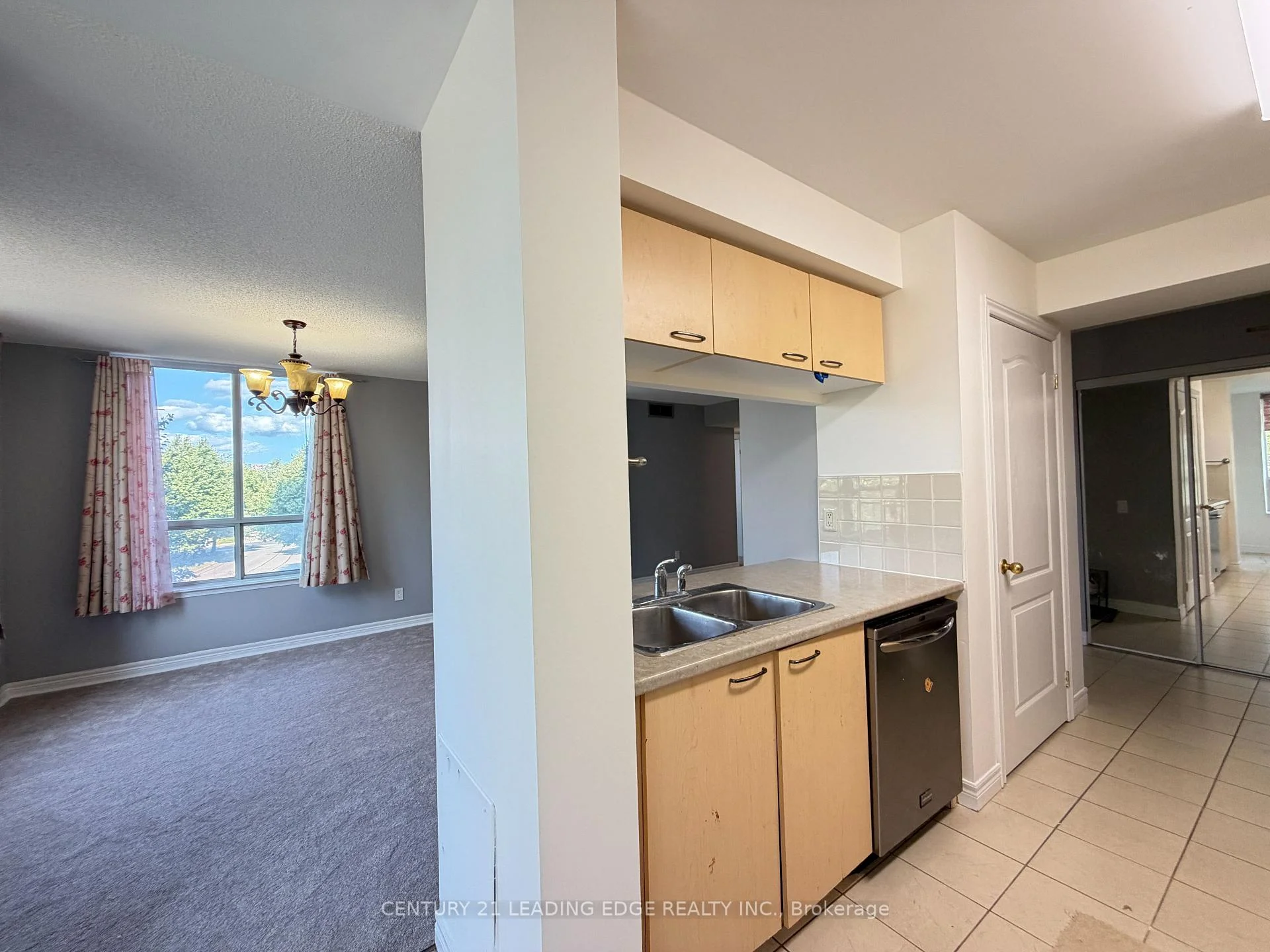 Photo 11 of Unit 210, 25 Times Avenue, Markham, Commerce Valley — HOMEH