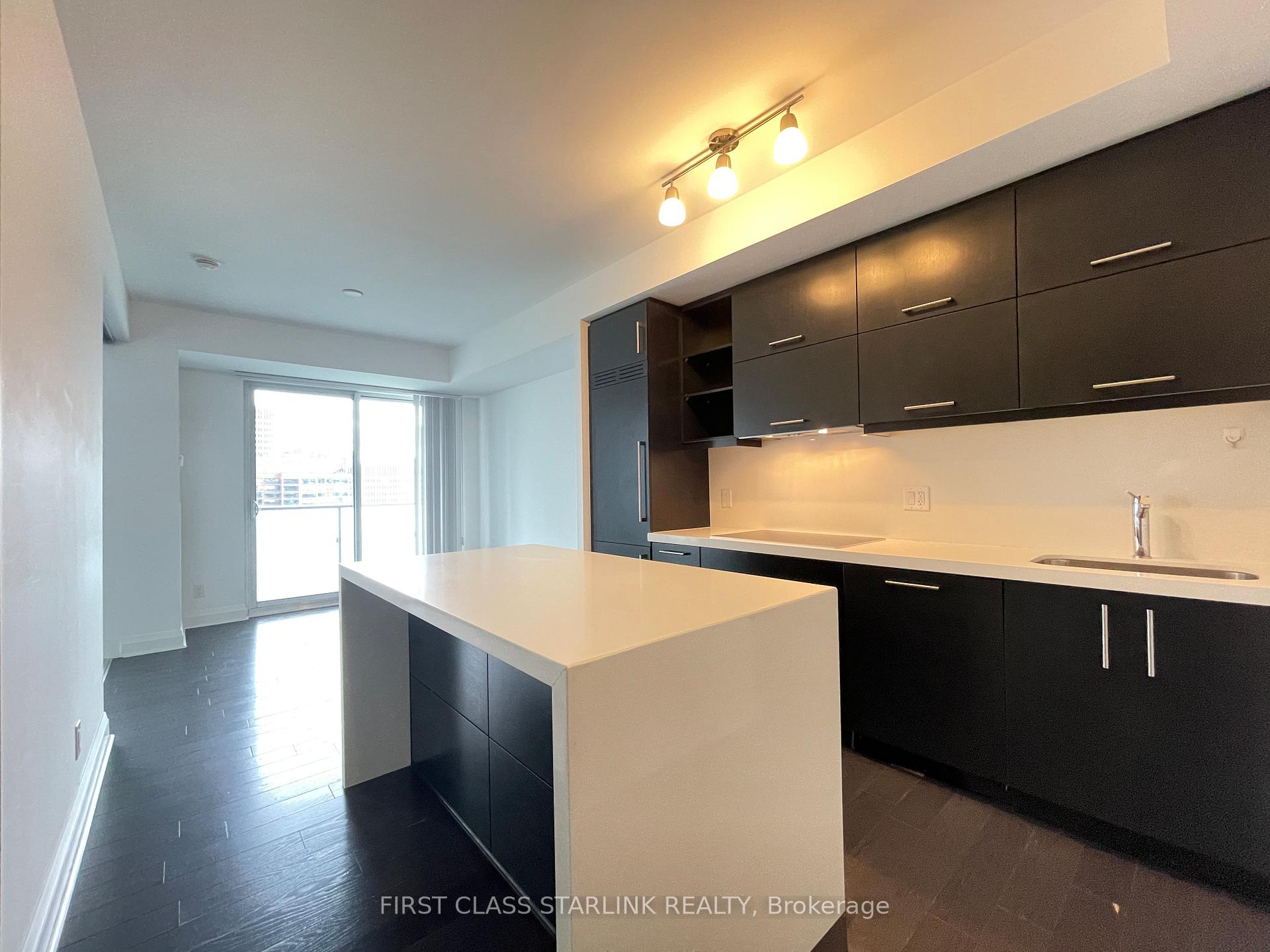 Photo 4 of Unit 1203, 1080 Bay Street, Toronto, Bay Street Corridor — HOMEH