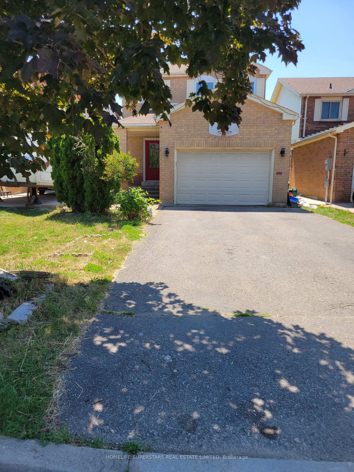 Photo 2 of 3 Scotia Drive, Brampton, Fletcher's West — HOMEH