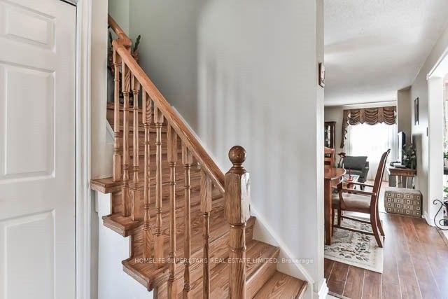 Photo 12 of 3 Scotia Drive, Brampton, Fletcher's West — HOMEH