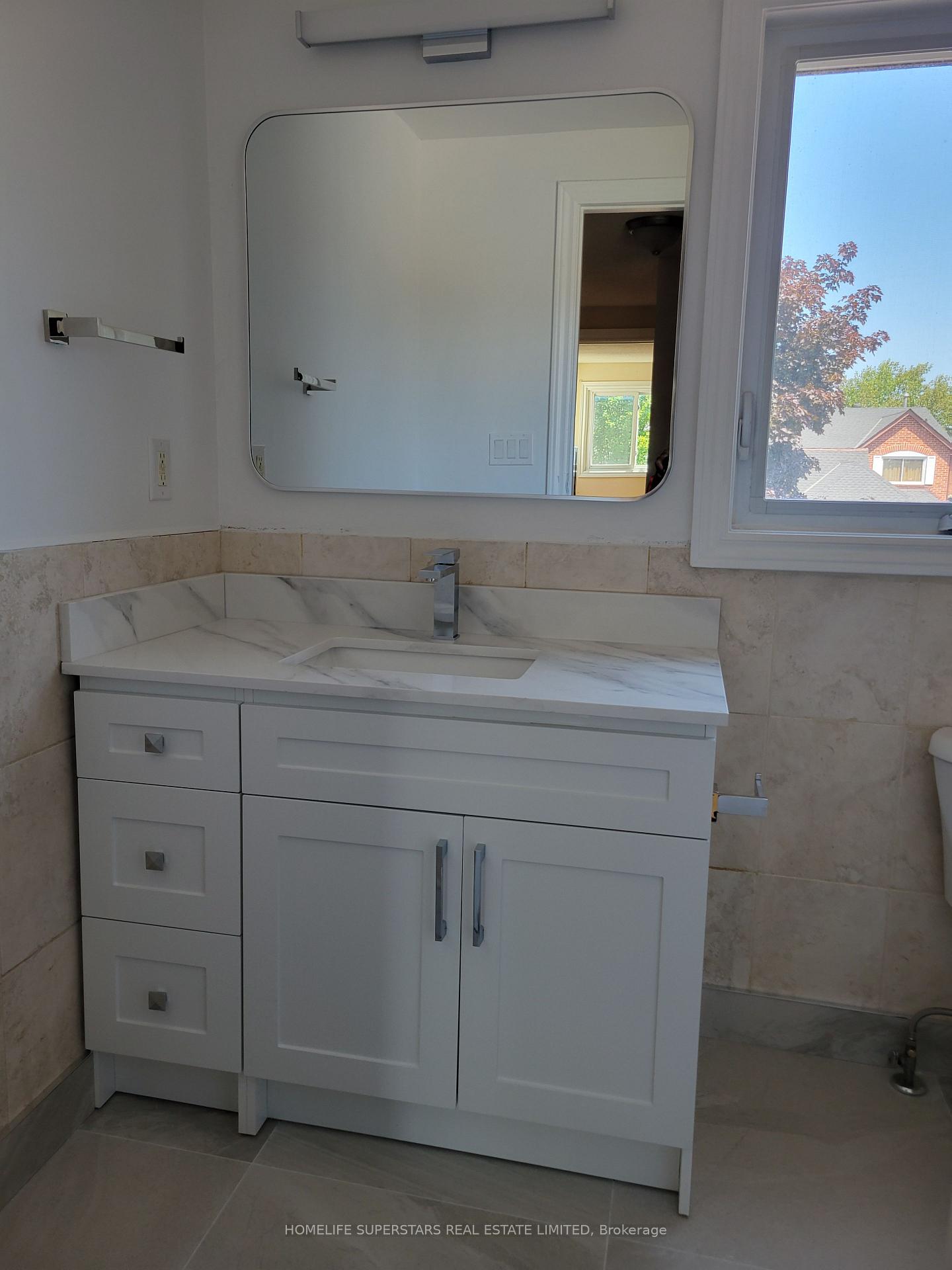 Photo 20 of 3 Scotia Drive, Brampton, Fletcher's West — HOMEH