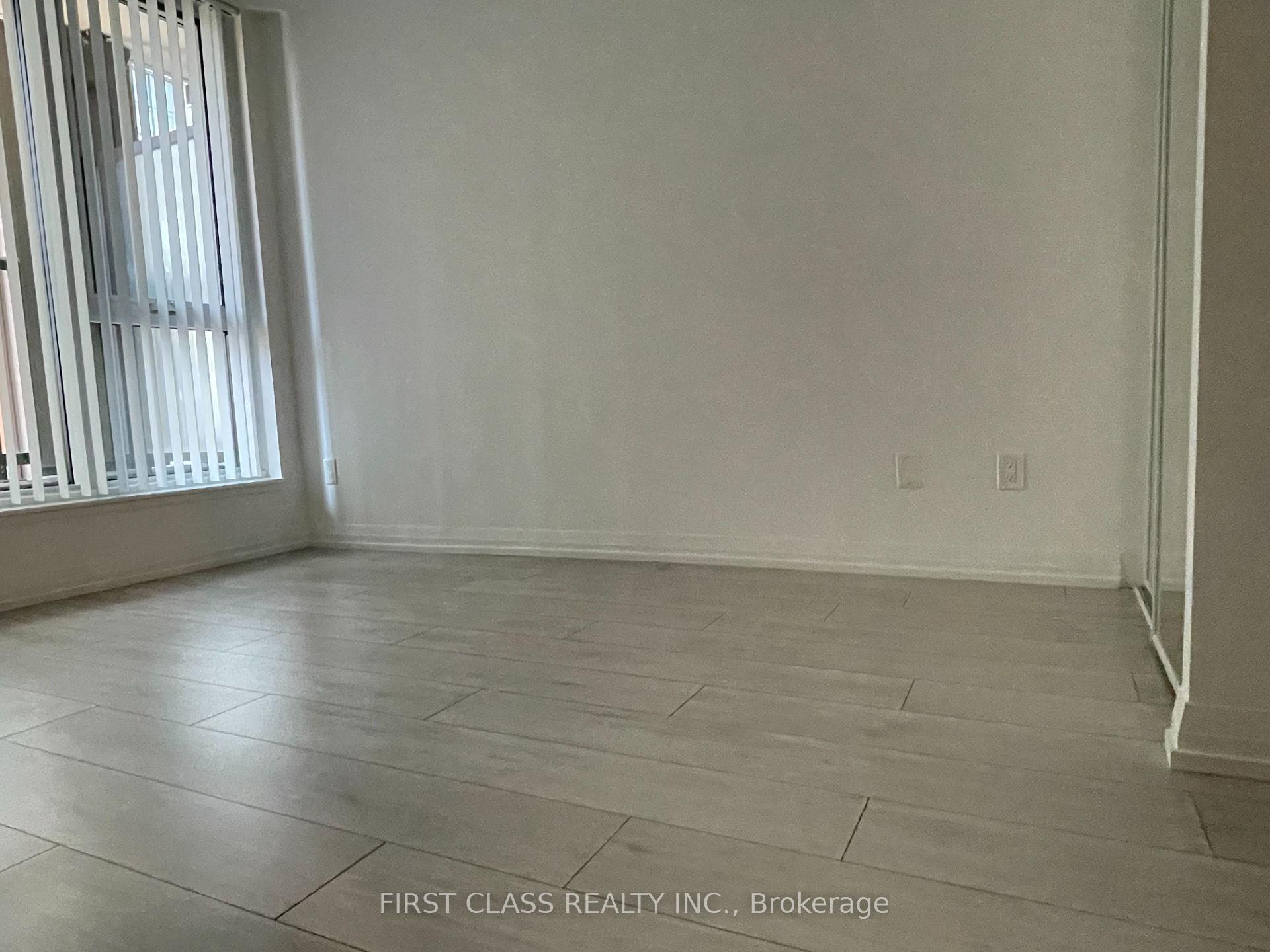 Photo 1 of Unit 520, 400 King Street W, Toronto, Waterfront Communities — HOMEH