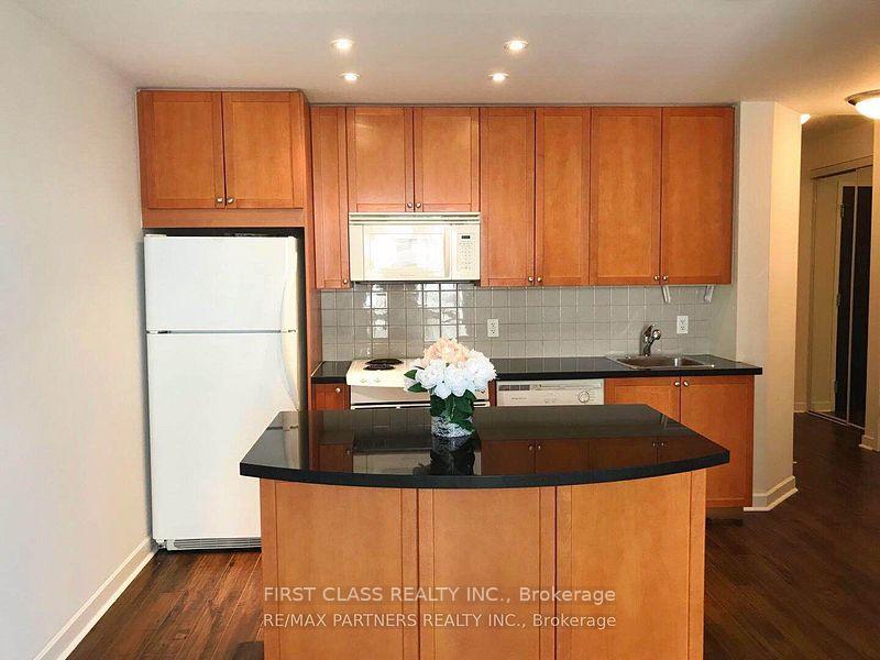 Photo 6 of Unit 1514, 85 Bloor Street E, Toronto, Church-Yonge Corridor — HOMEH